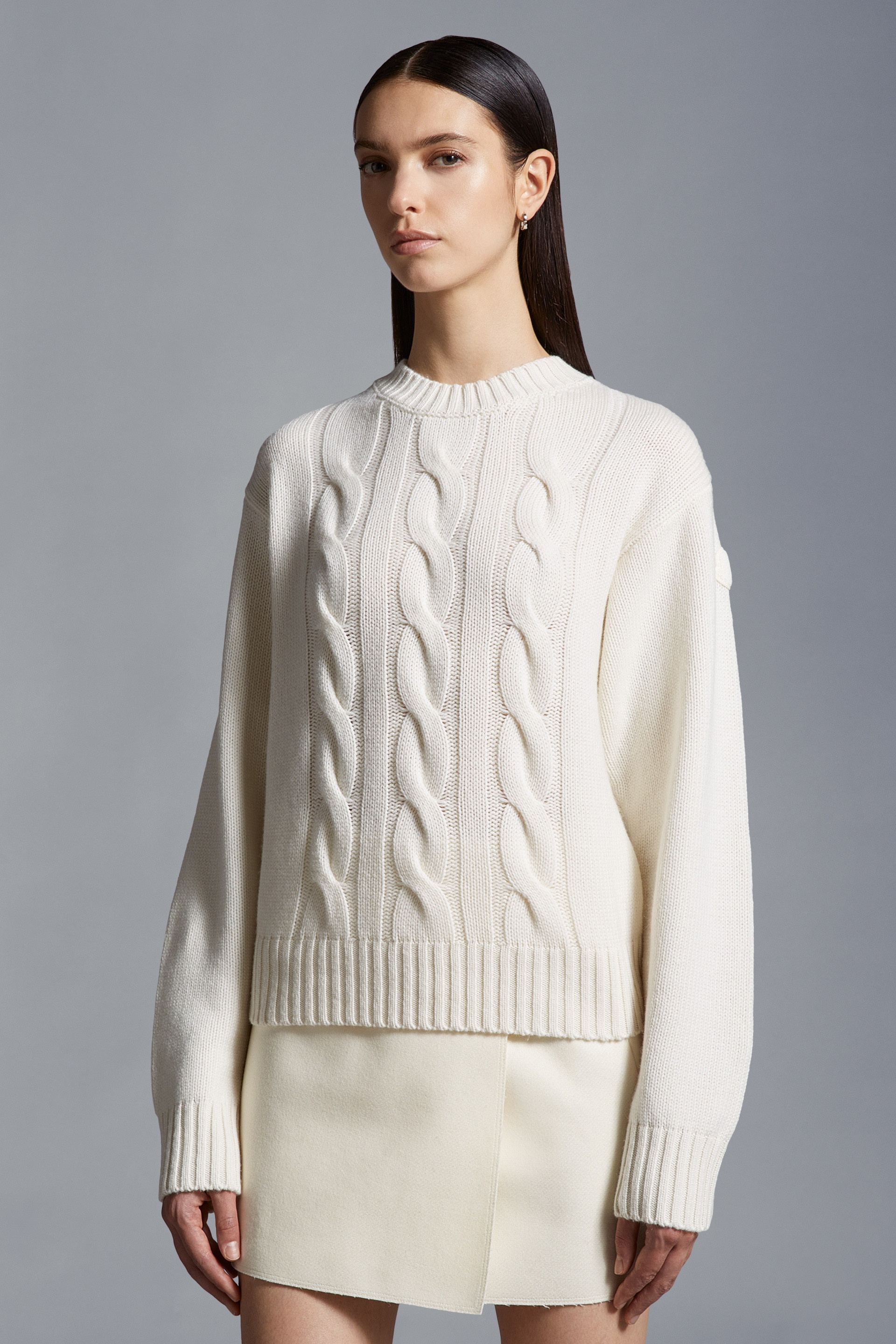 Cable Knit Cashmere Sweater - 3
