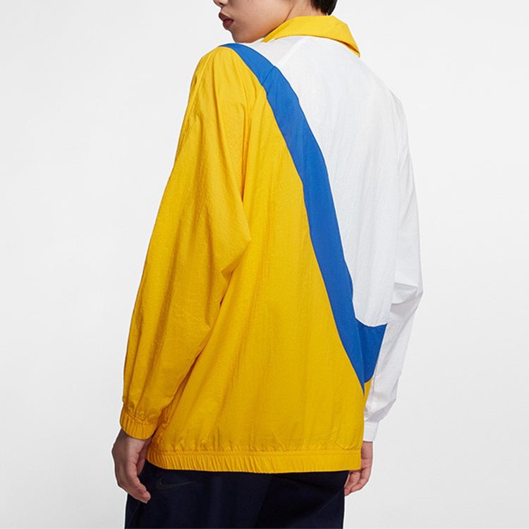 (WMNS) Nike Sportswear Swoosh Woven Jacket Yellow BV3686-743 - 4