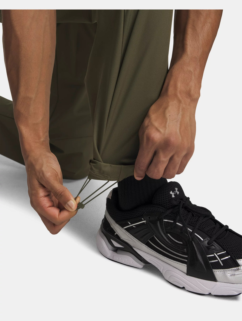 UA Sportstyle Woven 4