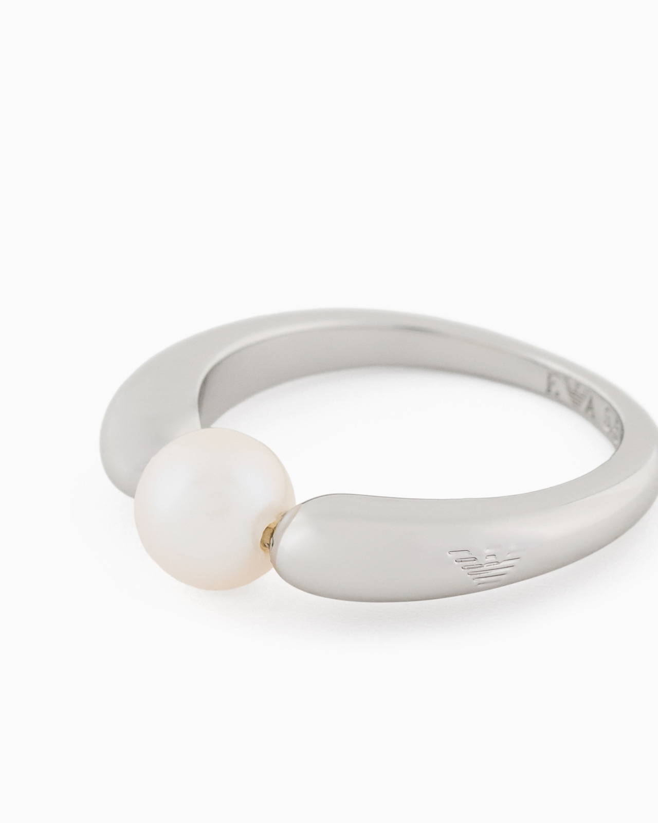 SILVER-TONE BRASS CENTER FOCAL RING - 3
