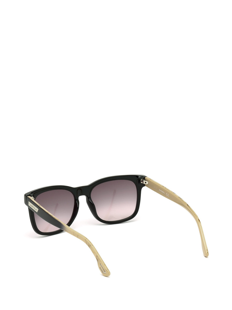 Diesel DL0151 outlook