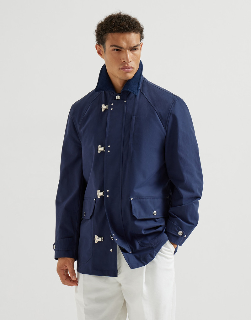 Water-resistant techno cotton gabardine outerwear jacket with hook fastening 2