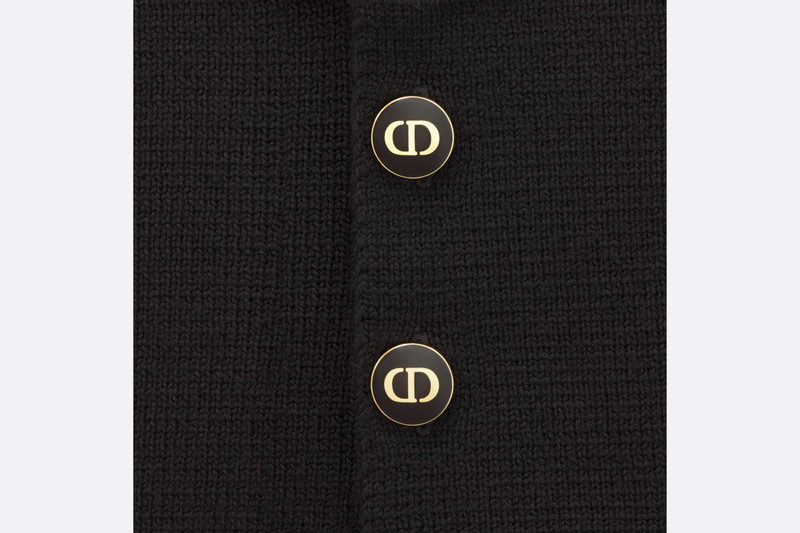 Sleeveless Sweater 3