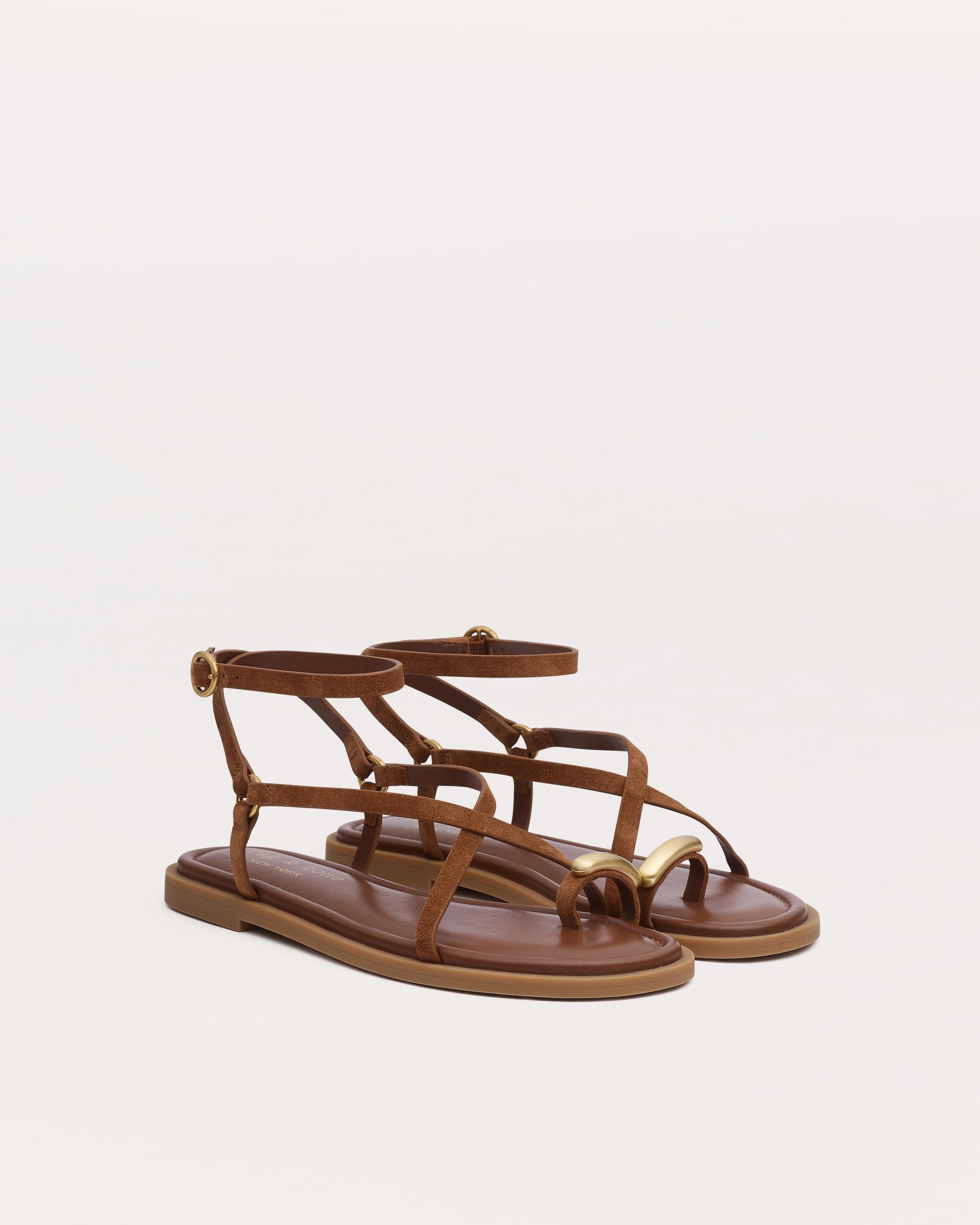 Geo Toe Ring Sandals
Suede - 3