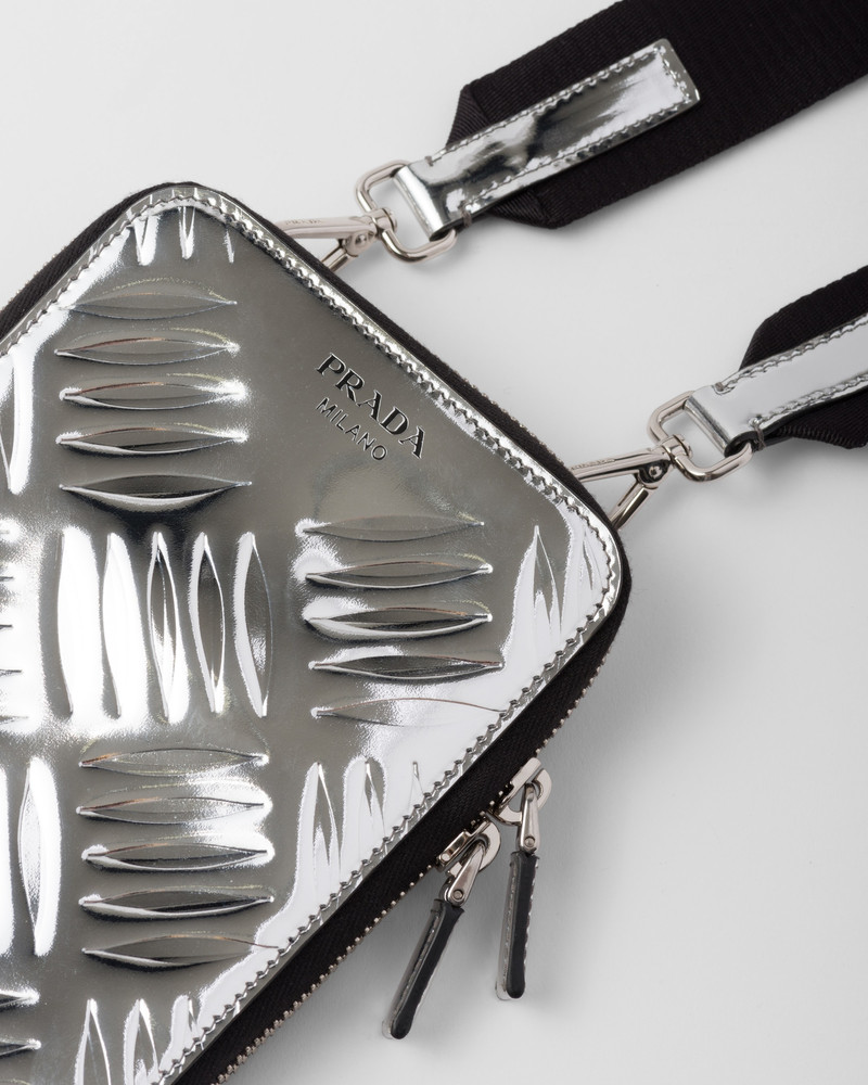 Brushed leather smartphone case 5