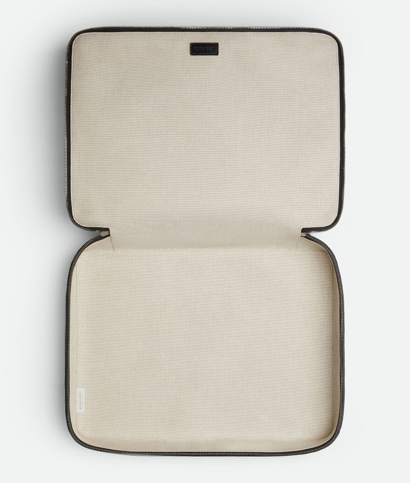 Intrecciato Medium Packing Cube 4