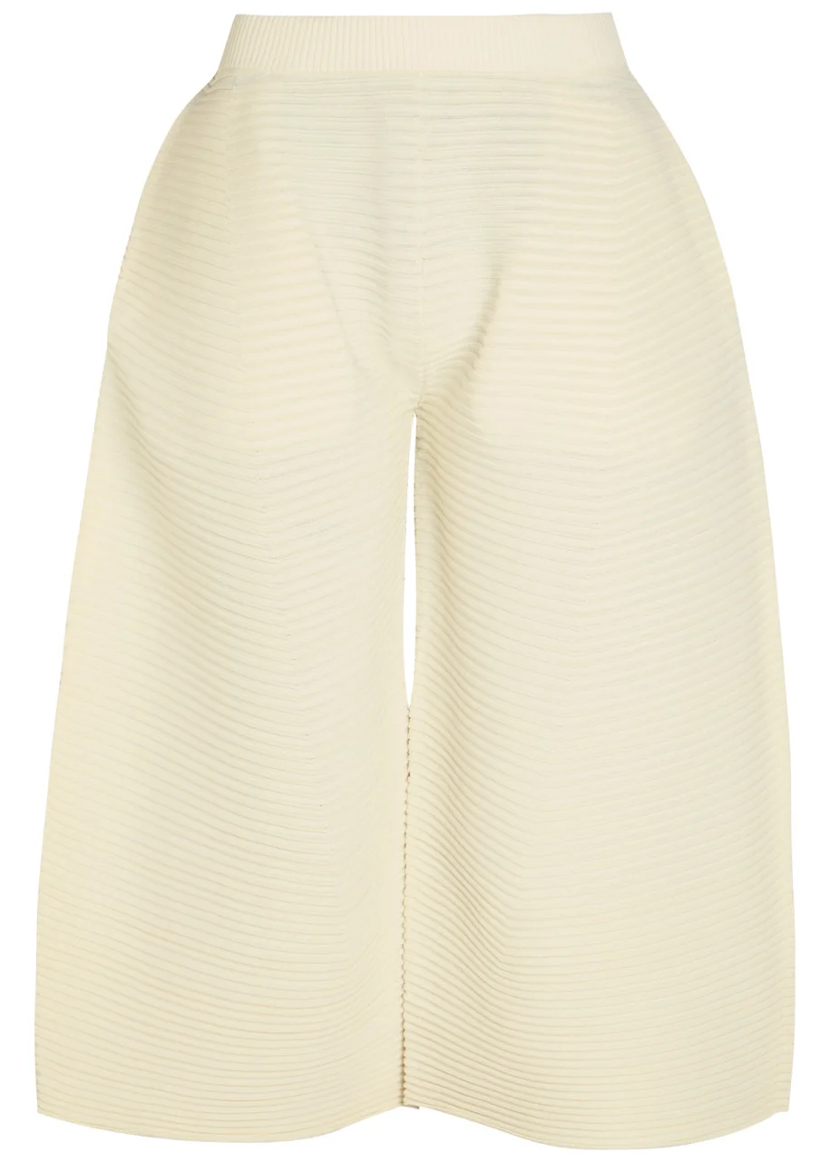 Issey Miyake Corrugated Cropped Ribbed-knit Trousers - 1