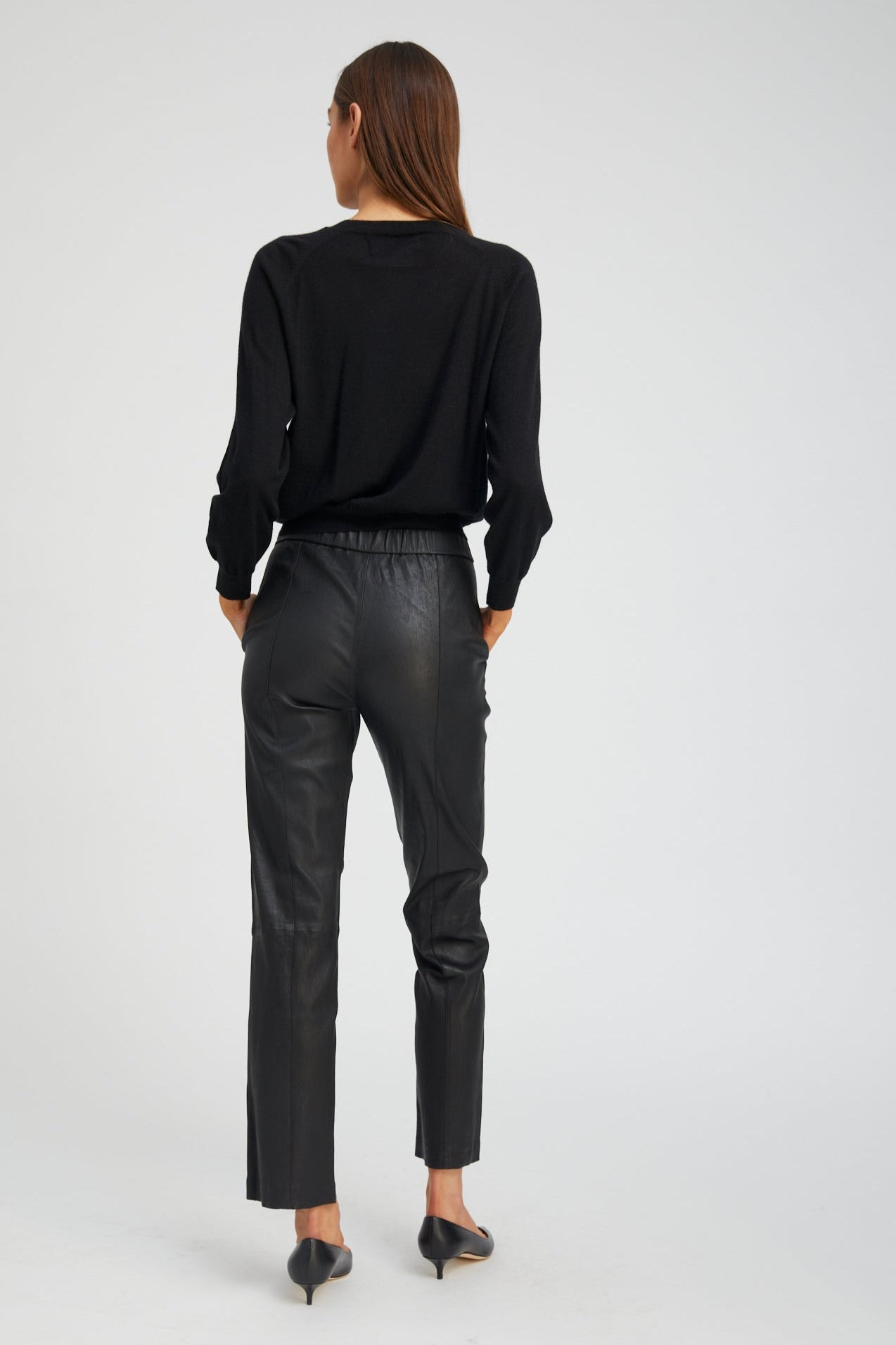 BLACK LEATHER SOPHIA PINTUCK JOGGERS - 4