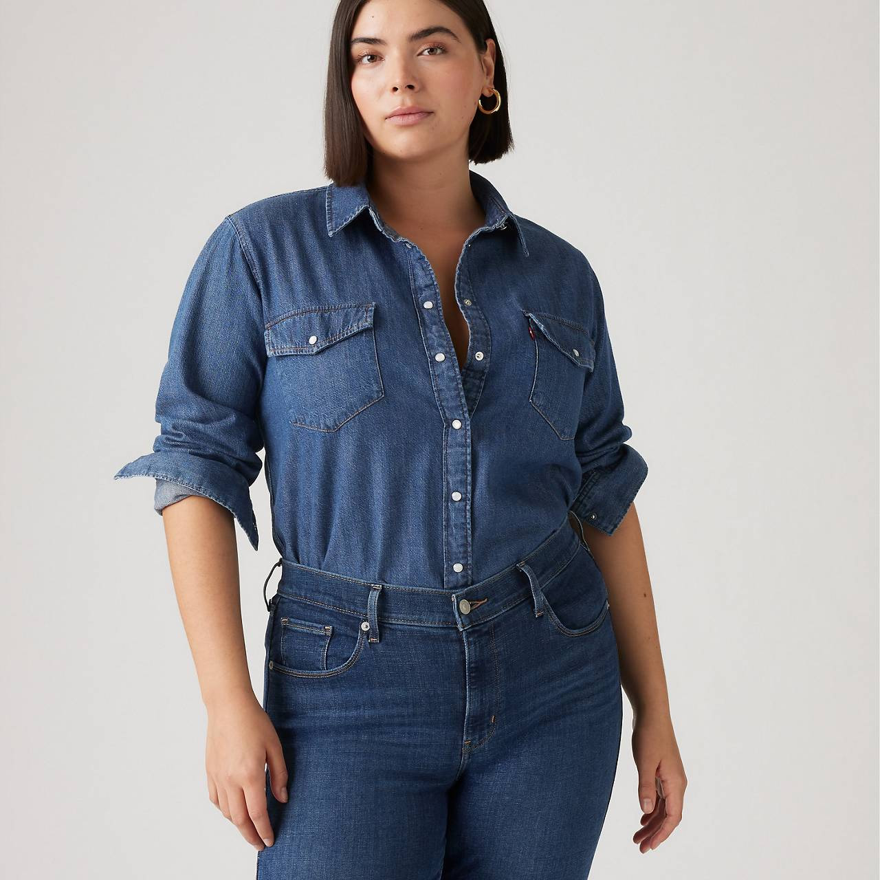 CLASSIC STRAIGHT FIT WOMEN'S JEANS - 12