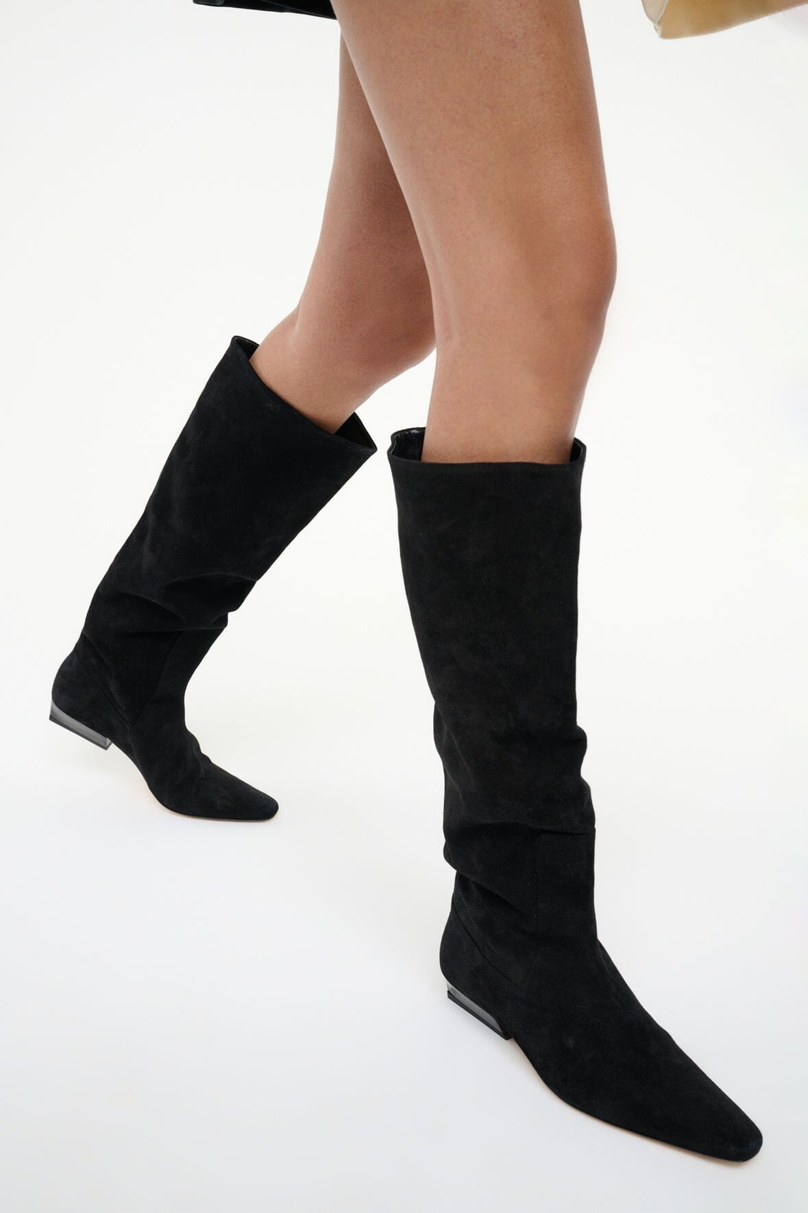 STAUD WALLY FLAT BOOT BLACK SUEDE - 6