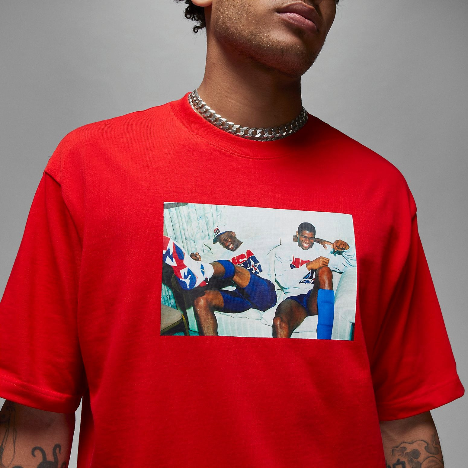 Air Jordan Graphic T-Shirt 'Red' DR2951-657 - 3
