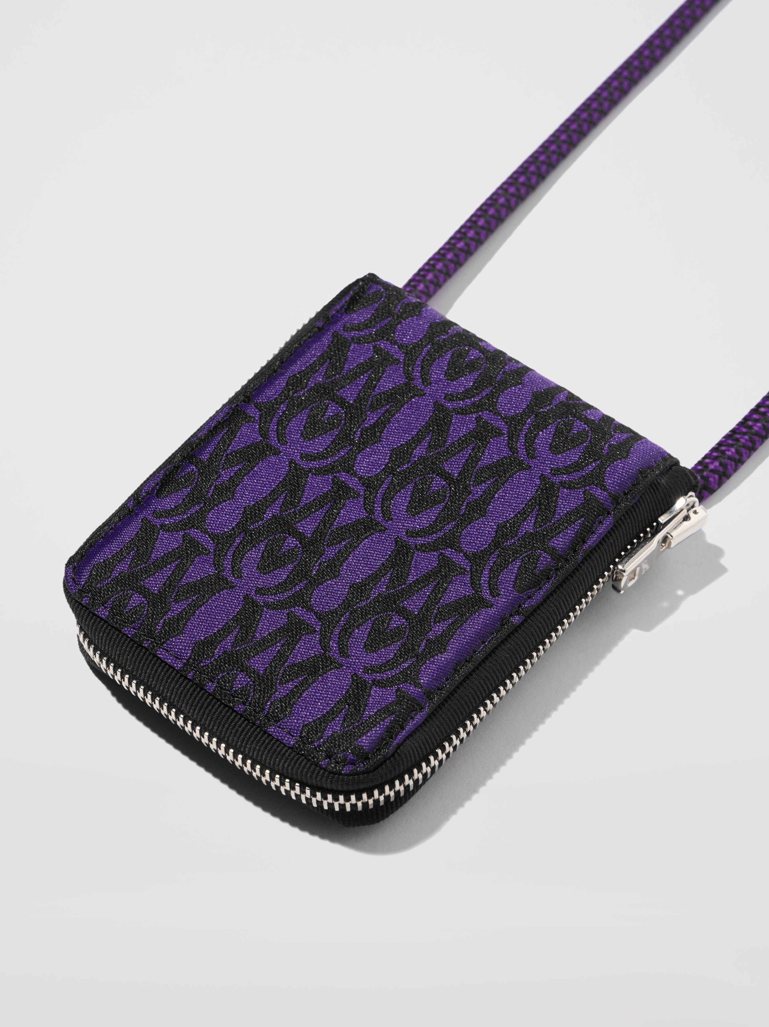 M.A.  JACQUARD ZIPAROUND - 3