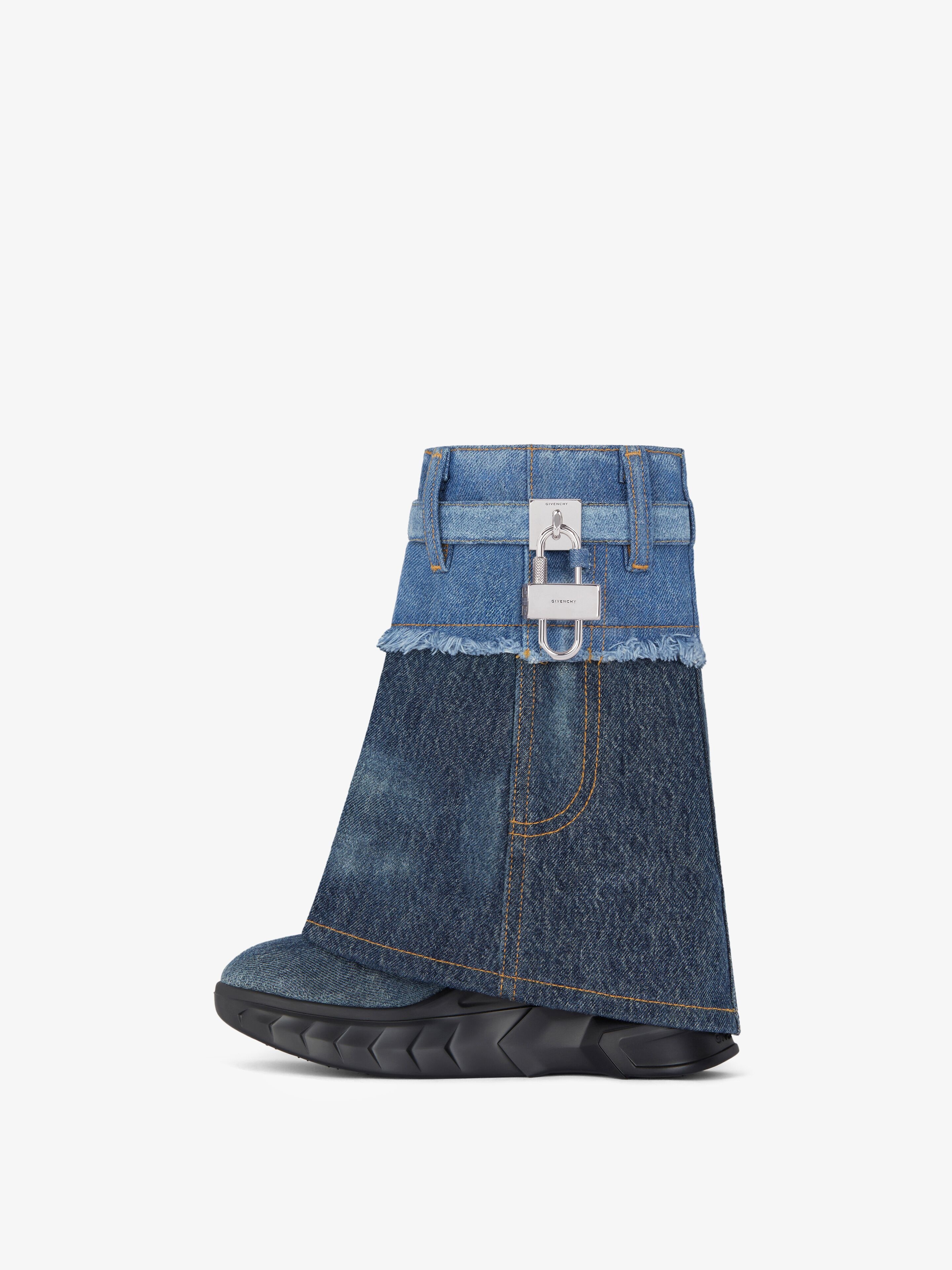 SHARK LOCK BIKER ANKLE BOOTS IN BICOLOR WASHED DENIM - 4