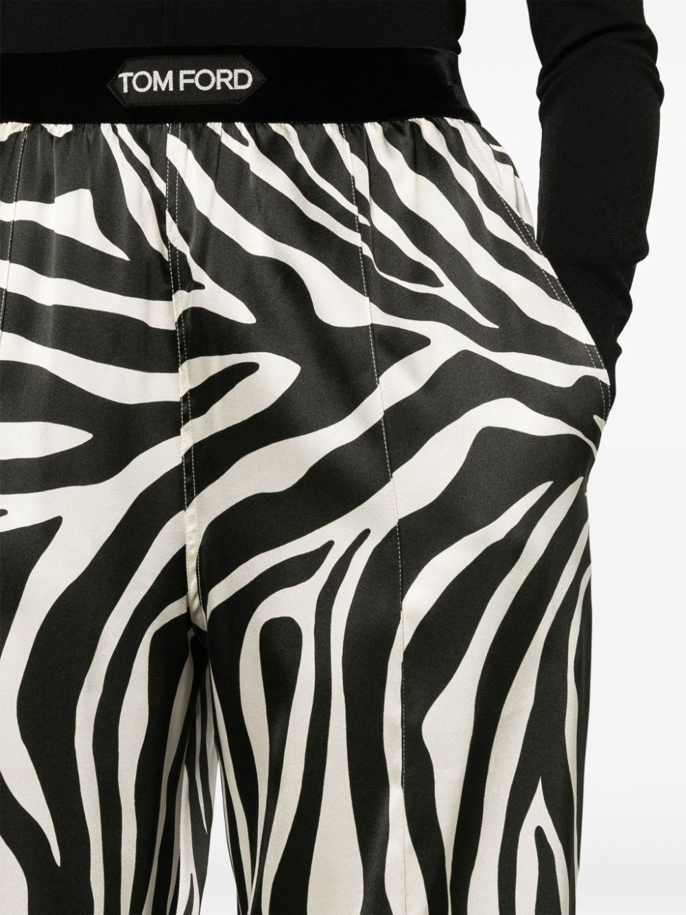 zebra-print silk trousers - 5