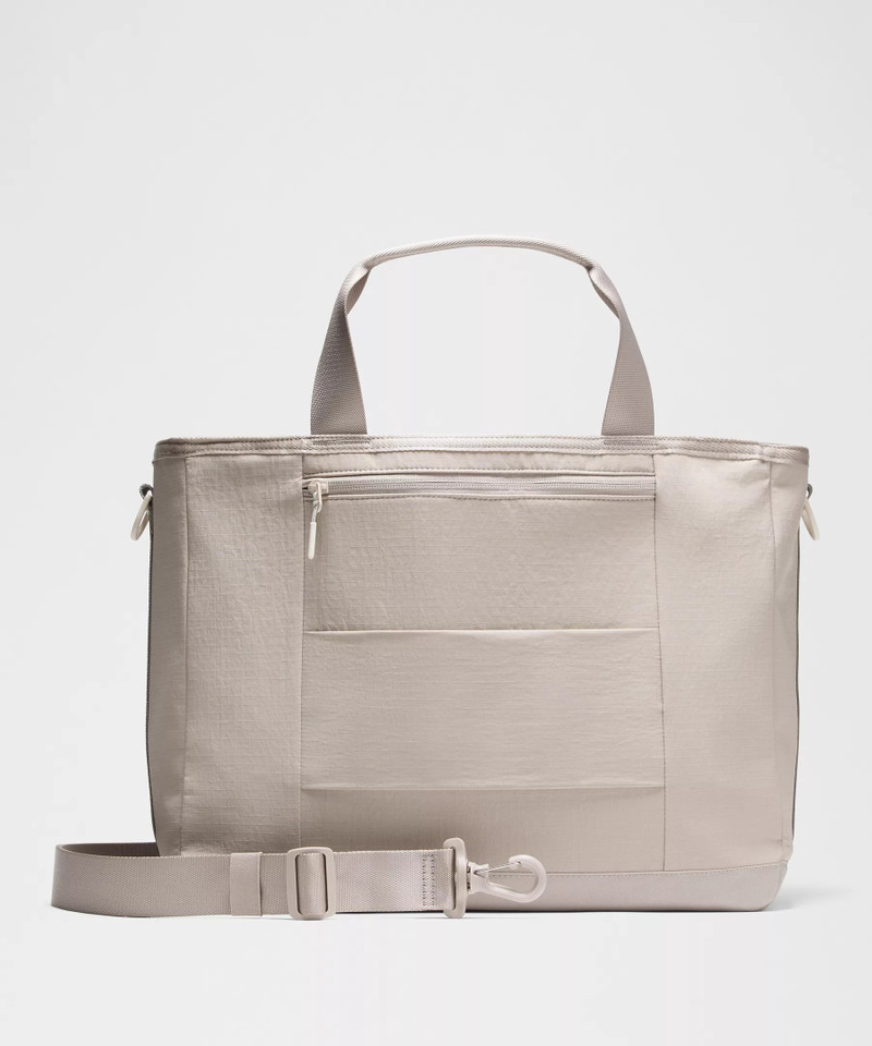 Multi-Pocket Tote Bag 19.5L 3