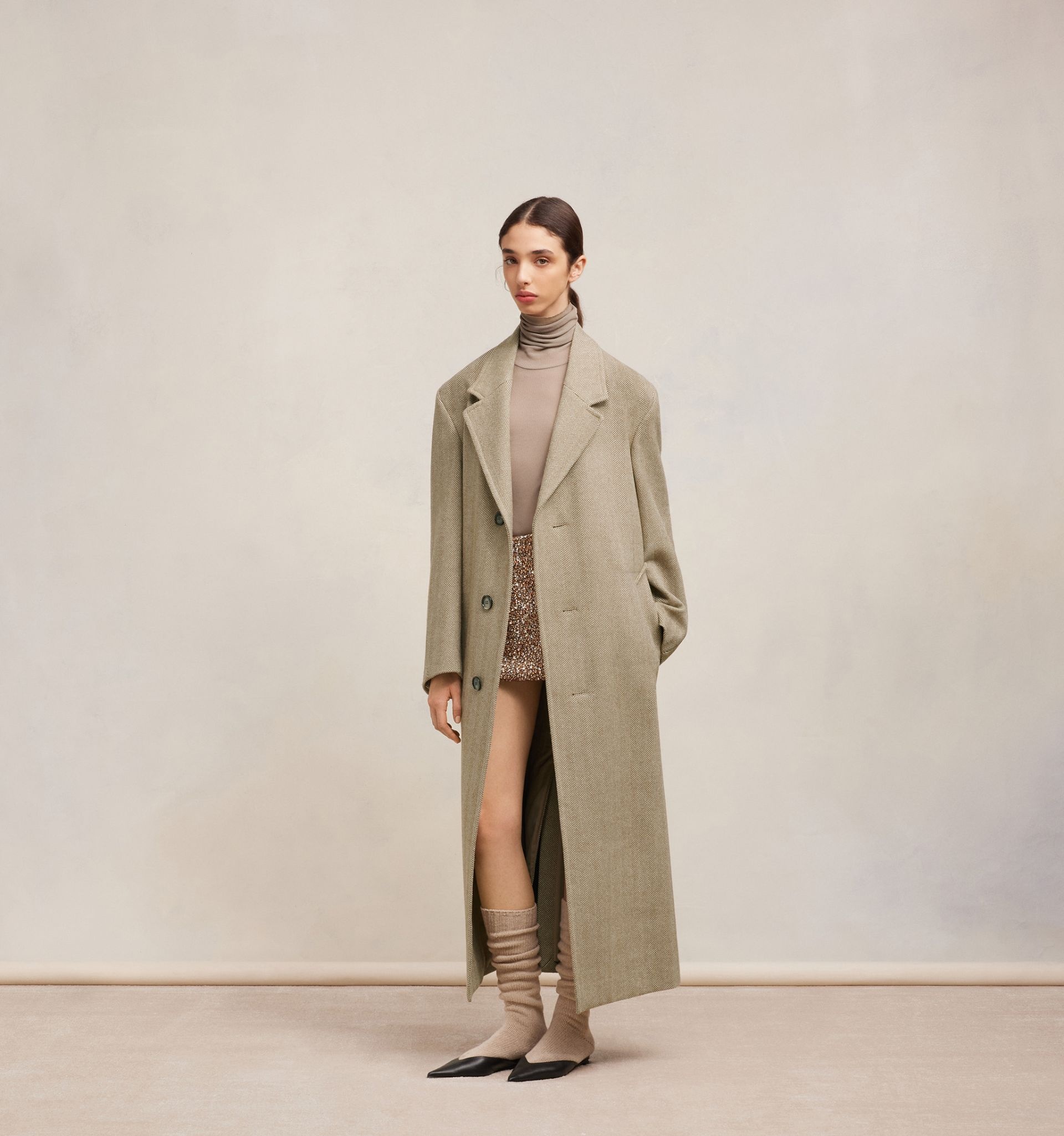 Three Buttons Oversized Coat - 4