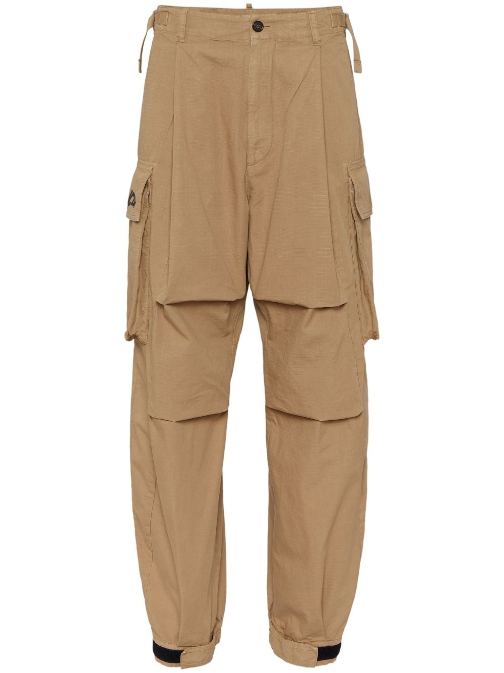 cargo pockets trousers - 1