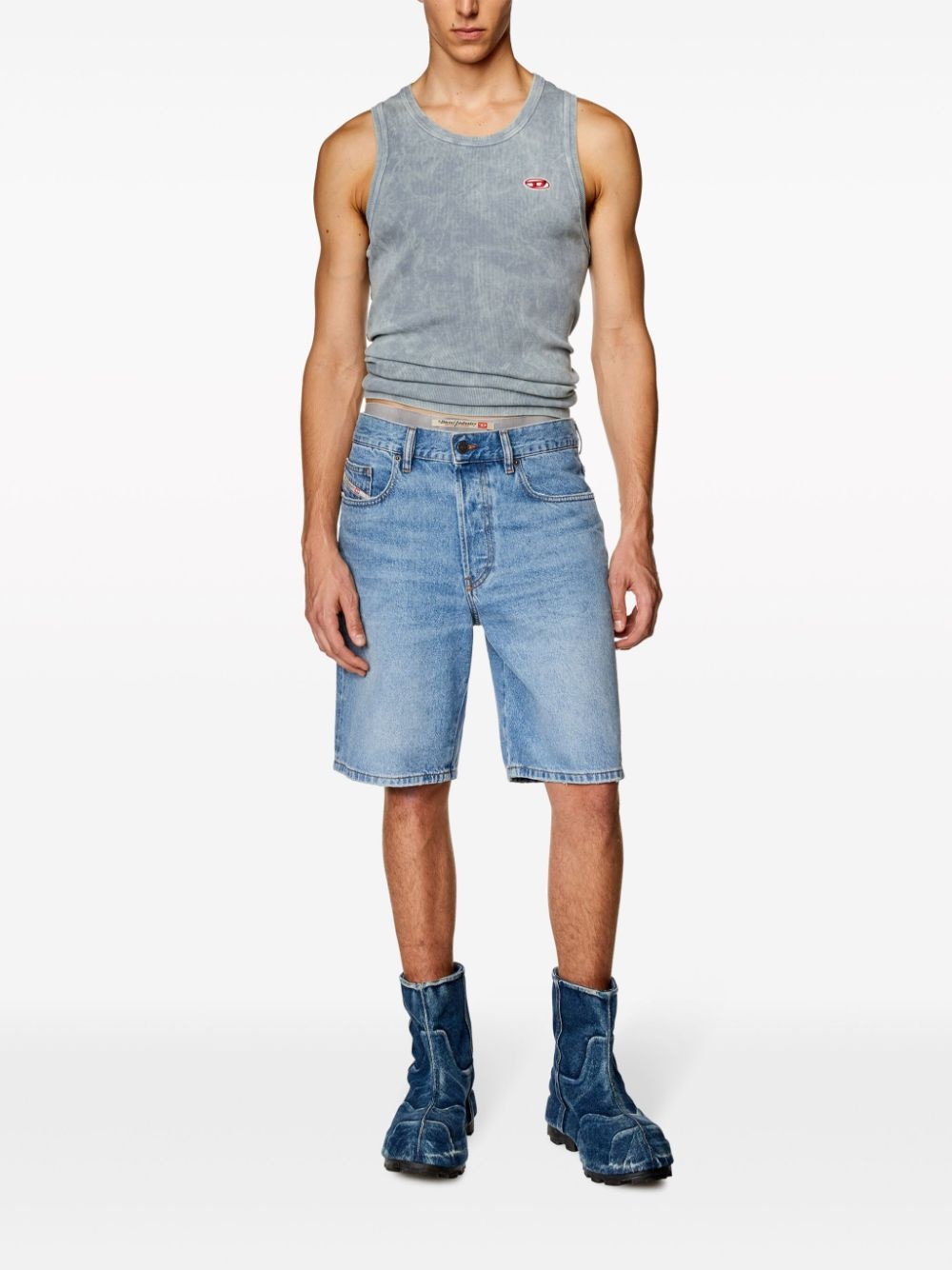logo-patch straight-leg denim shorts - 2