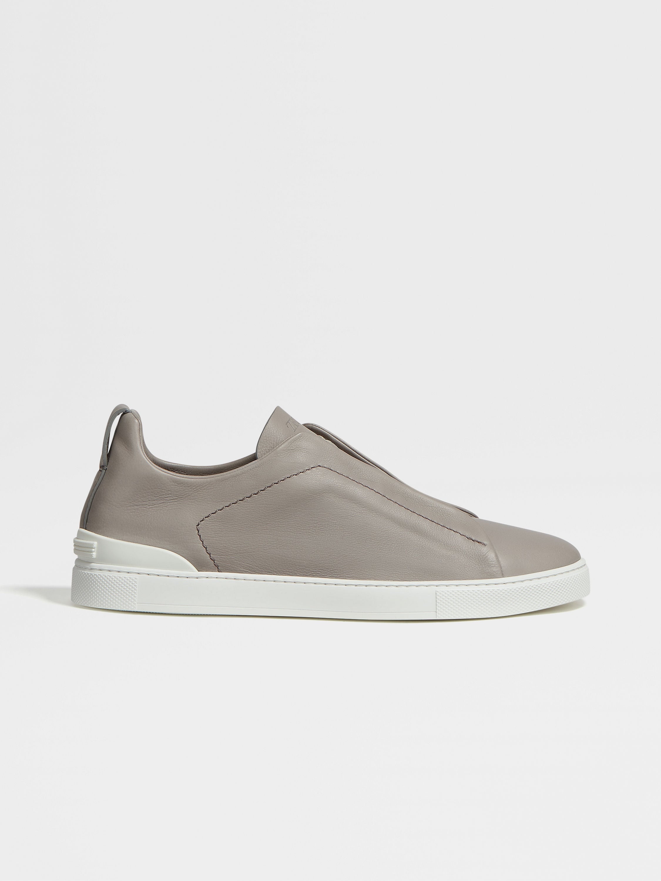 LIGHT GREY SECONDSKIN TRIPLE STITCH™ SNEAKERS