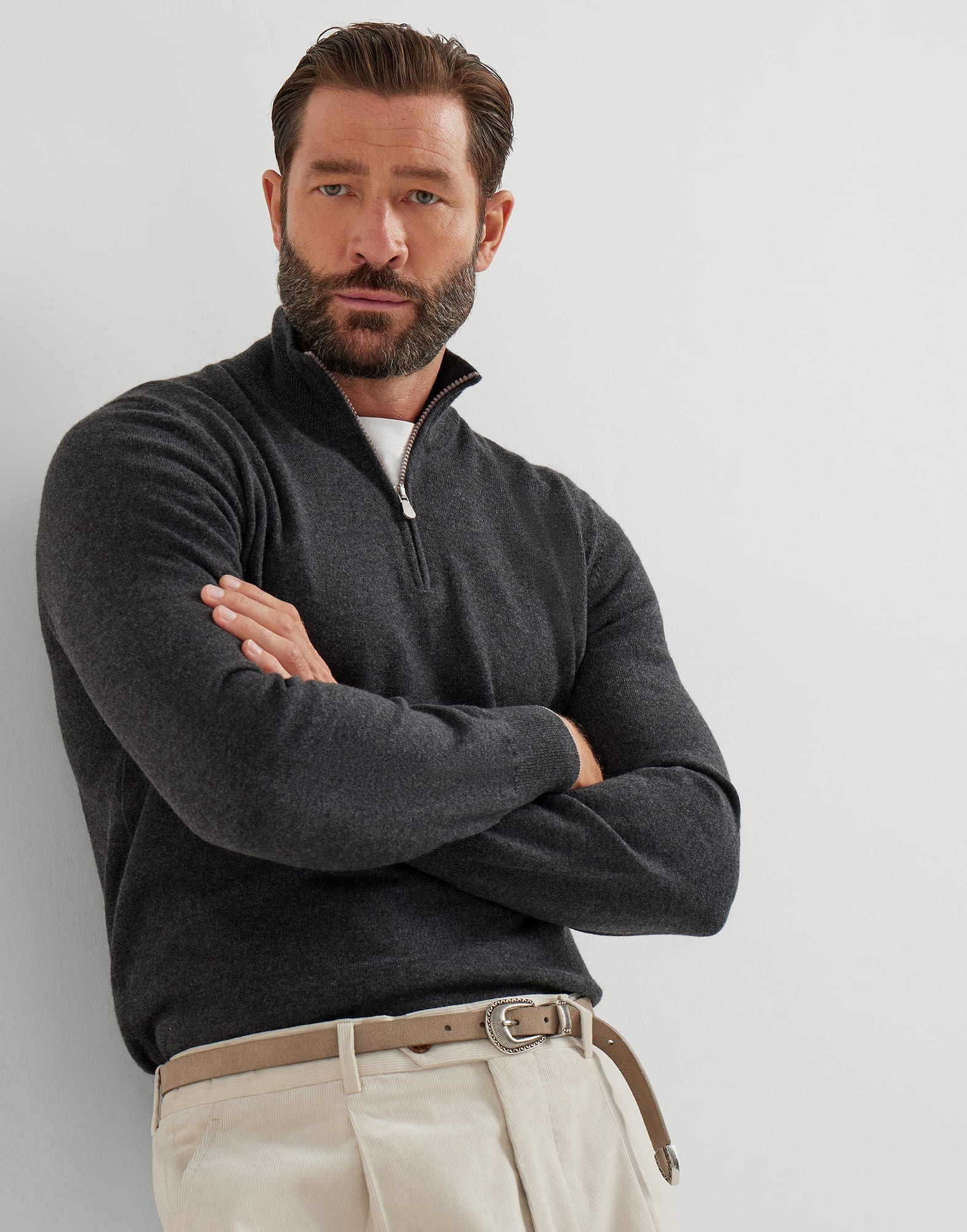 Cashmere sweater with half zip - 4