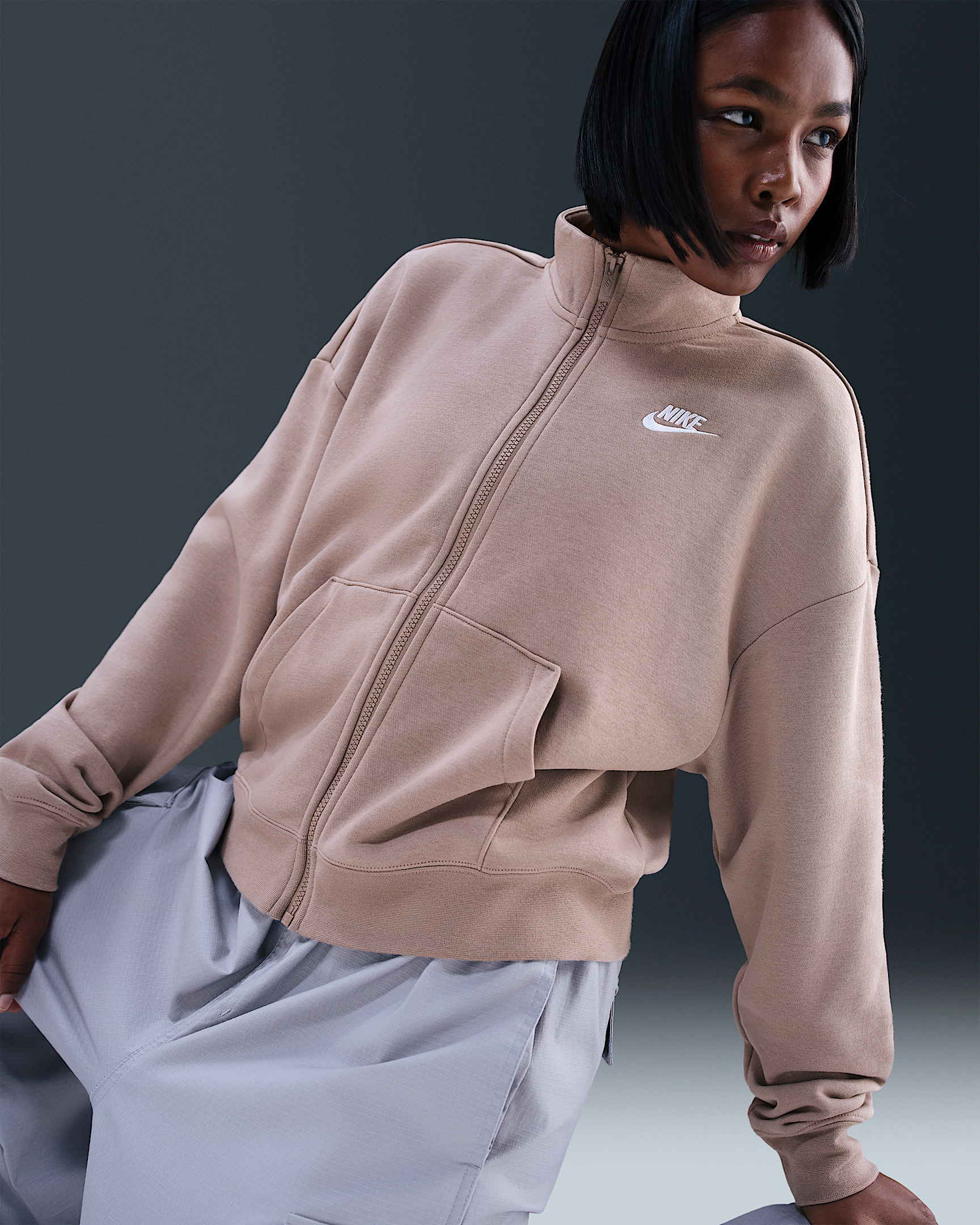 Nike Sportswear Club Fleece Women's Loose Track Jacket - 3