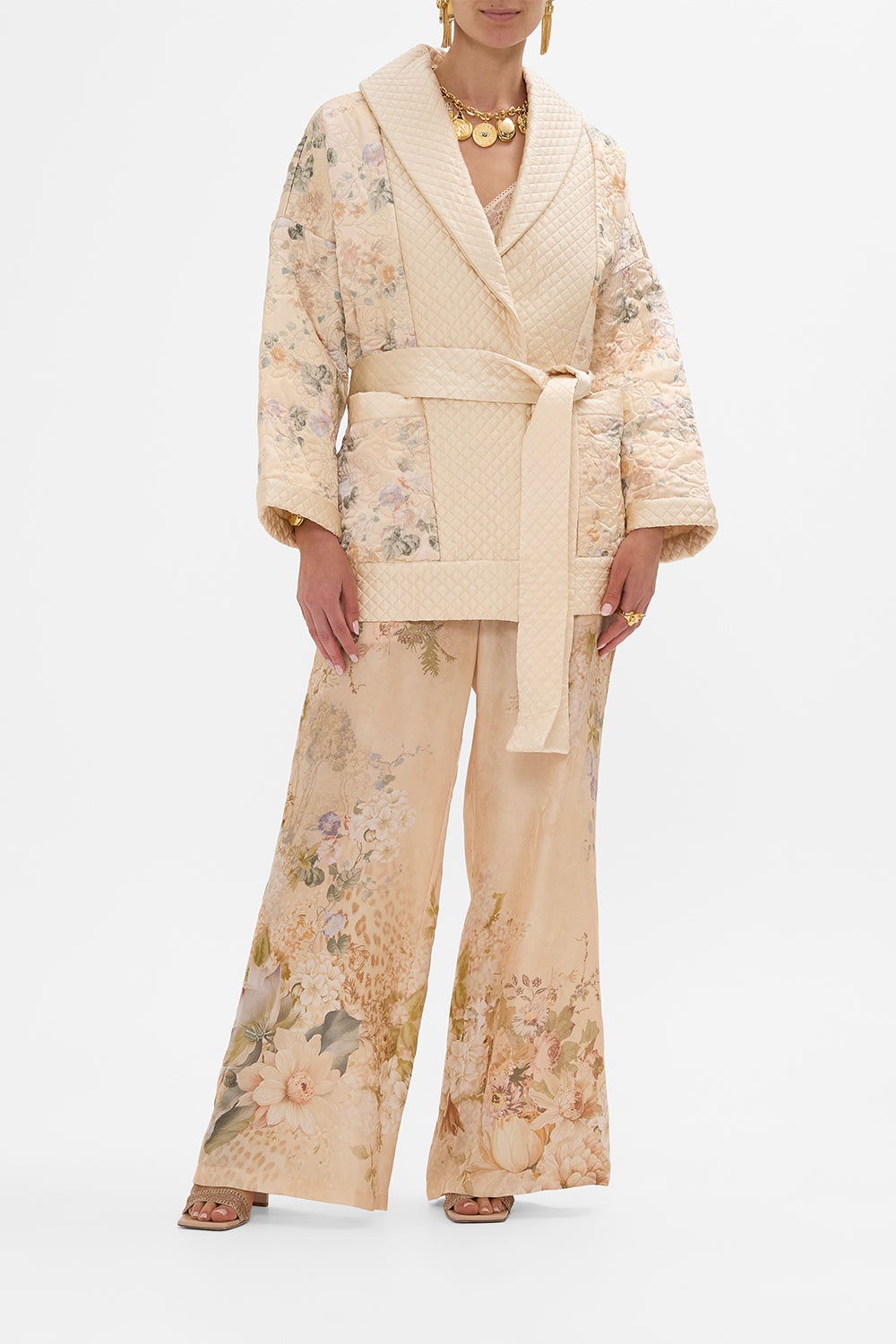 QUILTED ROLL COLLAR COAT - 2