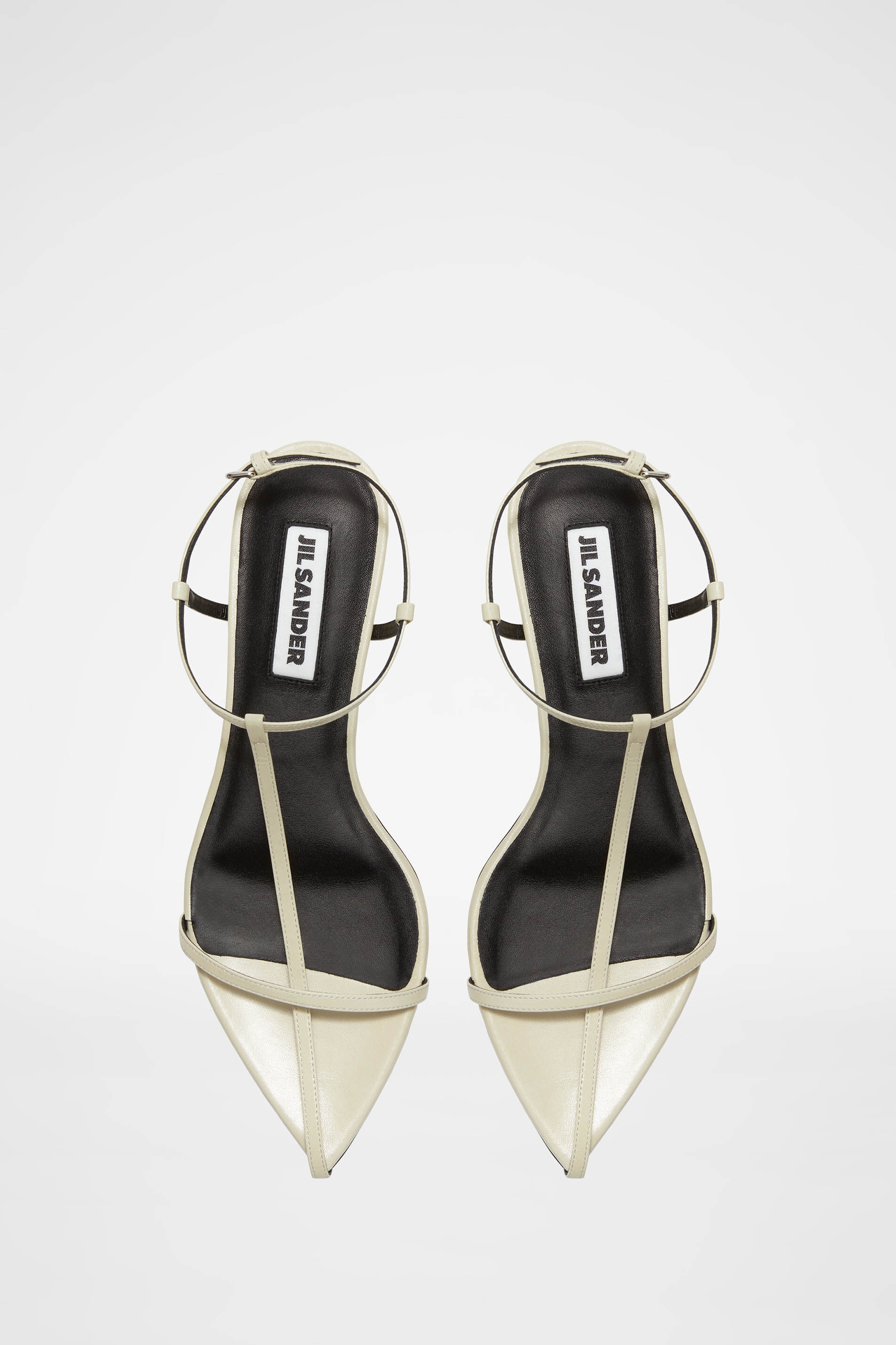 Flat Sandals - 5