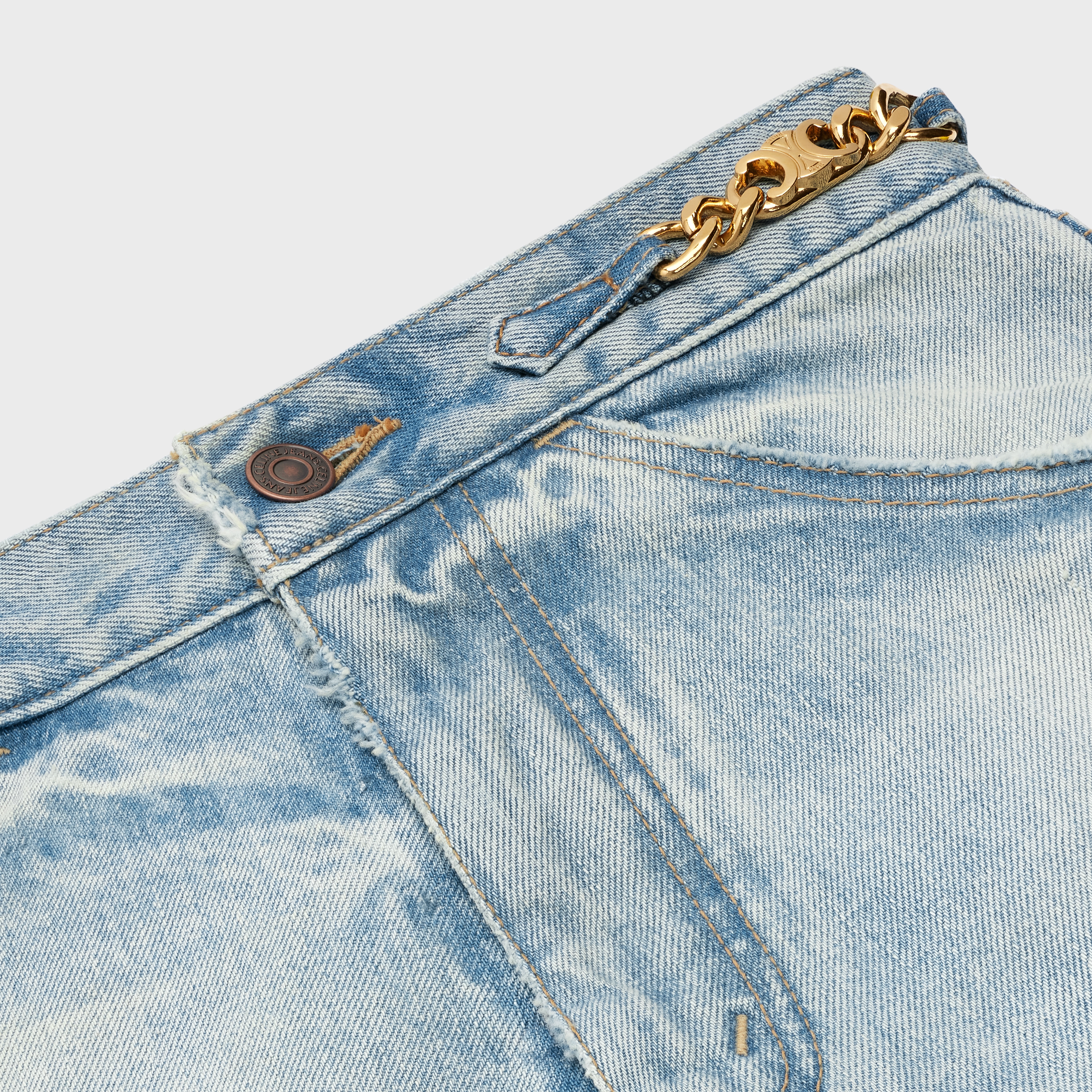 デニム・ジーパン Celine Dylan Flared Jeans In Rider Wash Denim DYLAN FLARED JEANS IN RIDER WASH DENIM - | CELINE