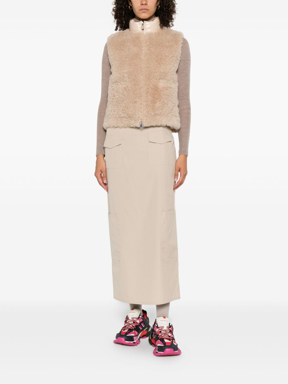 quilted shearling vest - 2