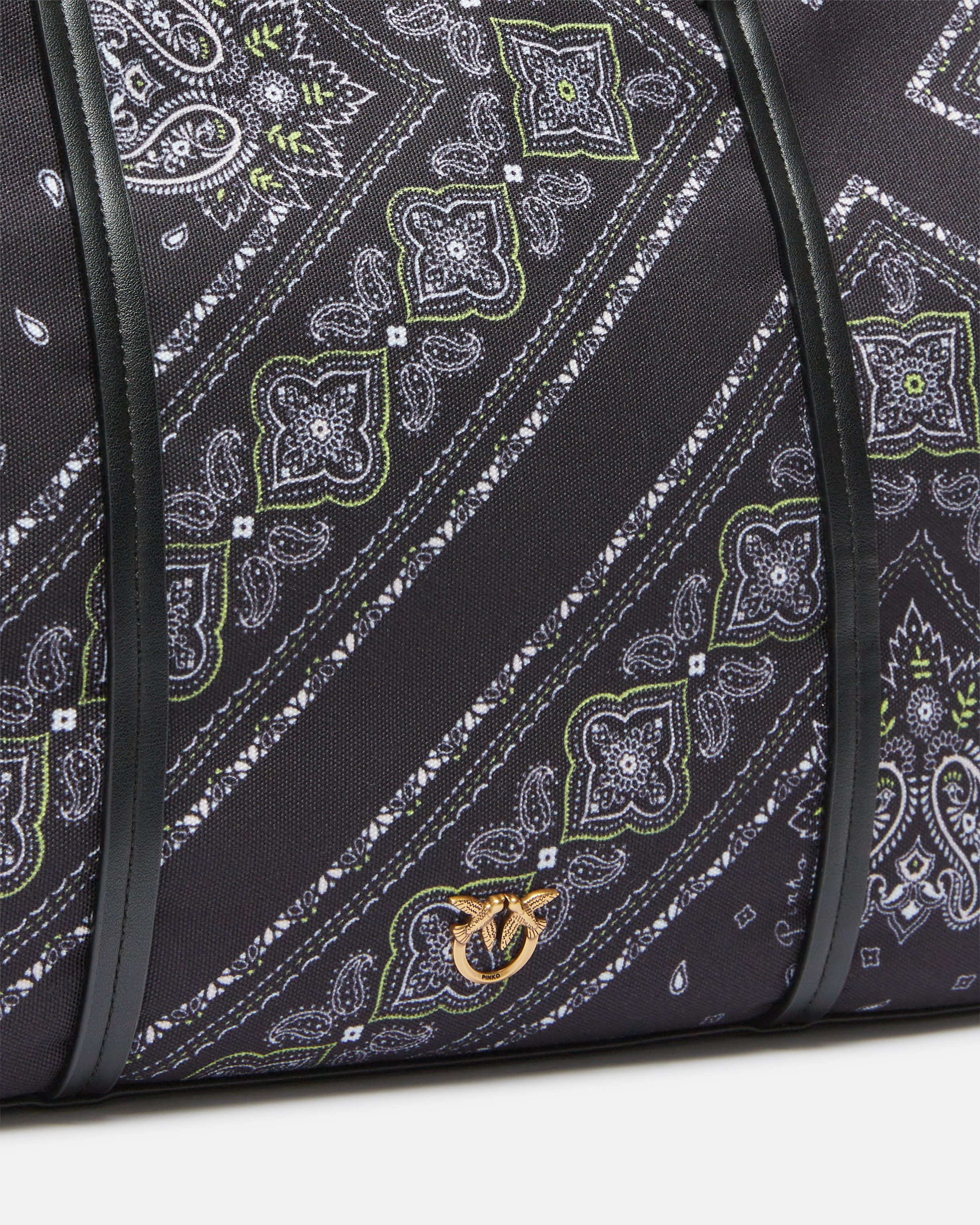MAXI DOUBLE HANDLE SHOPPER BAG WITH BANDANA PRINT - 3