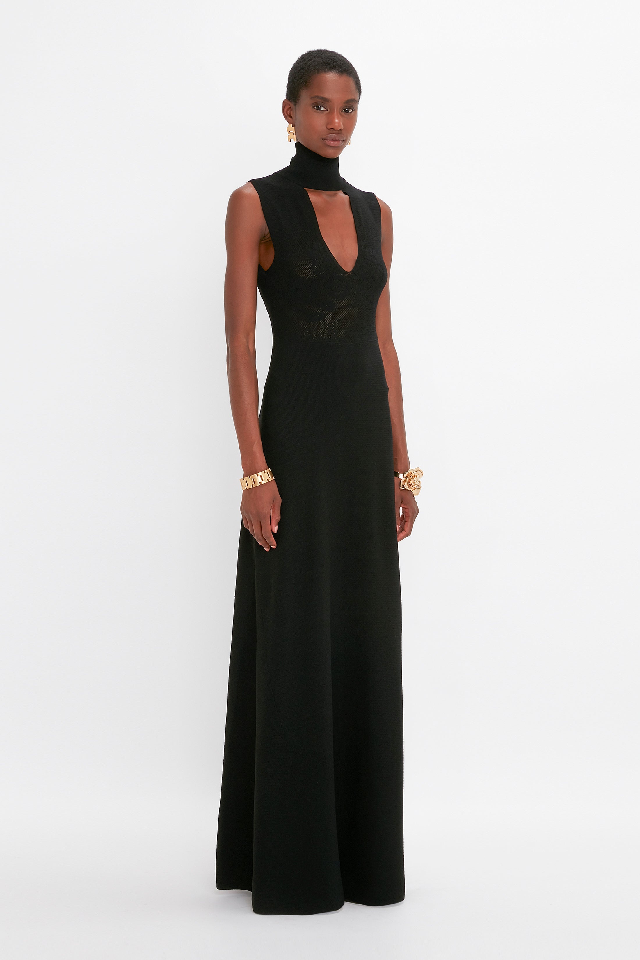 Cut Out Front Floor-Length Dress In Black - 3