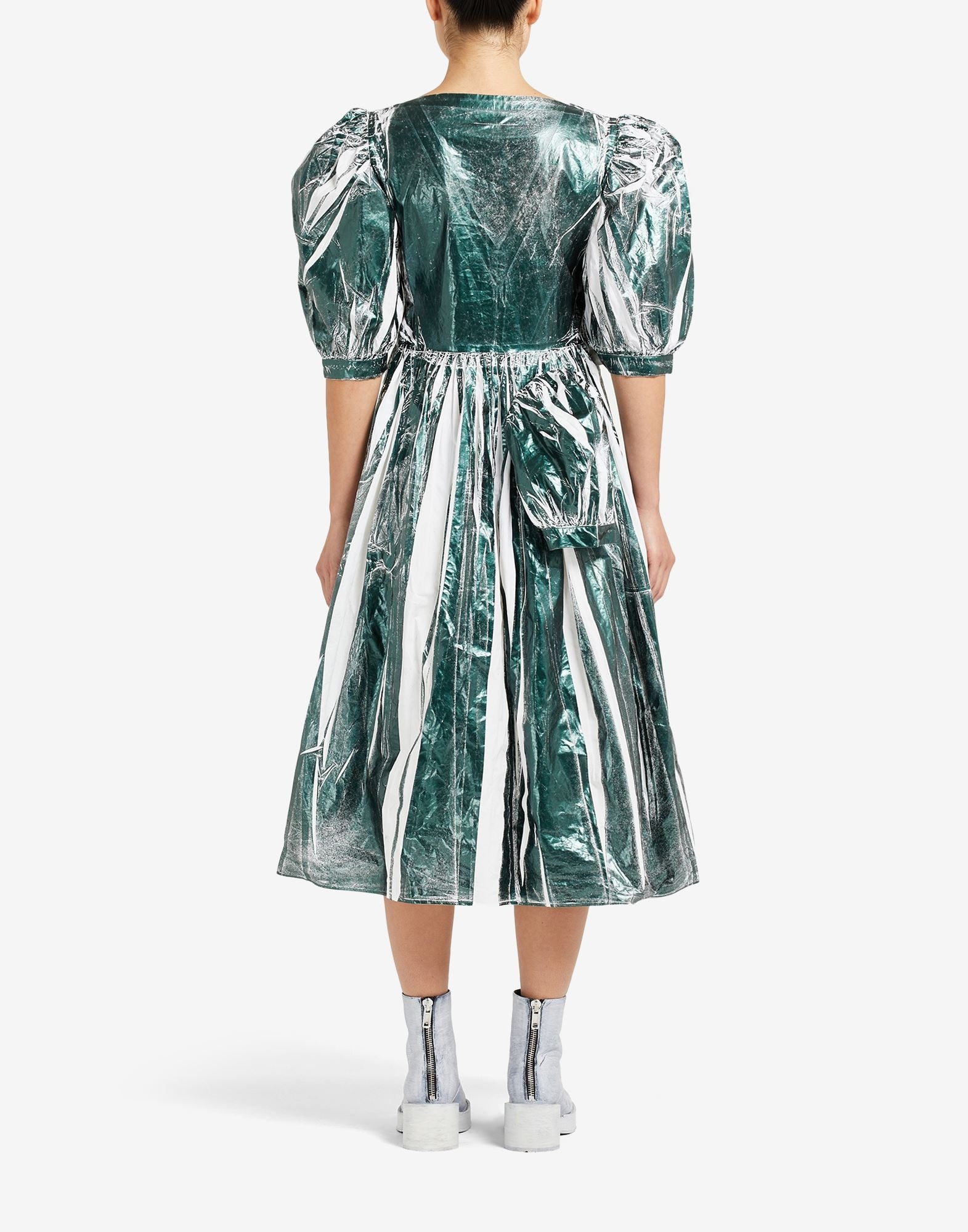 Gathered dress with hanging sleeves - 4
