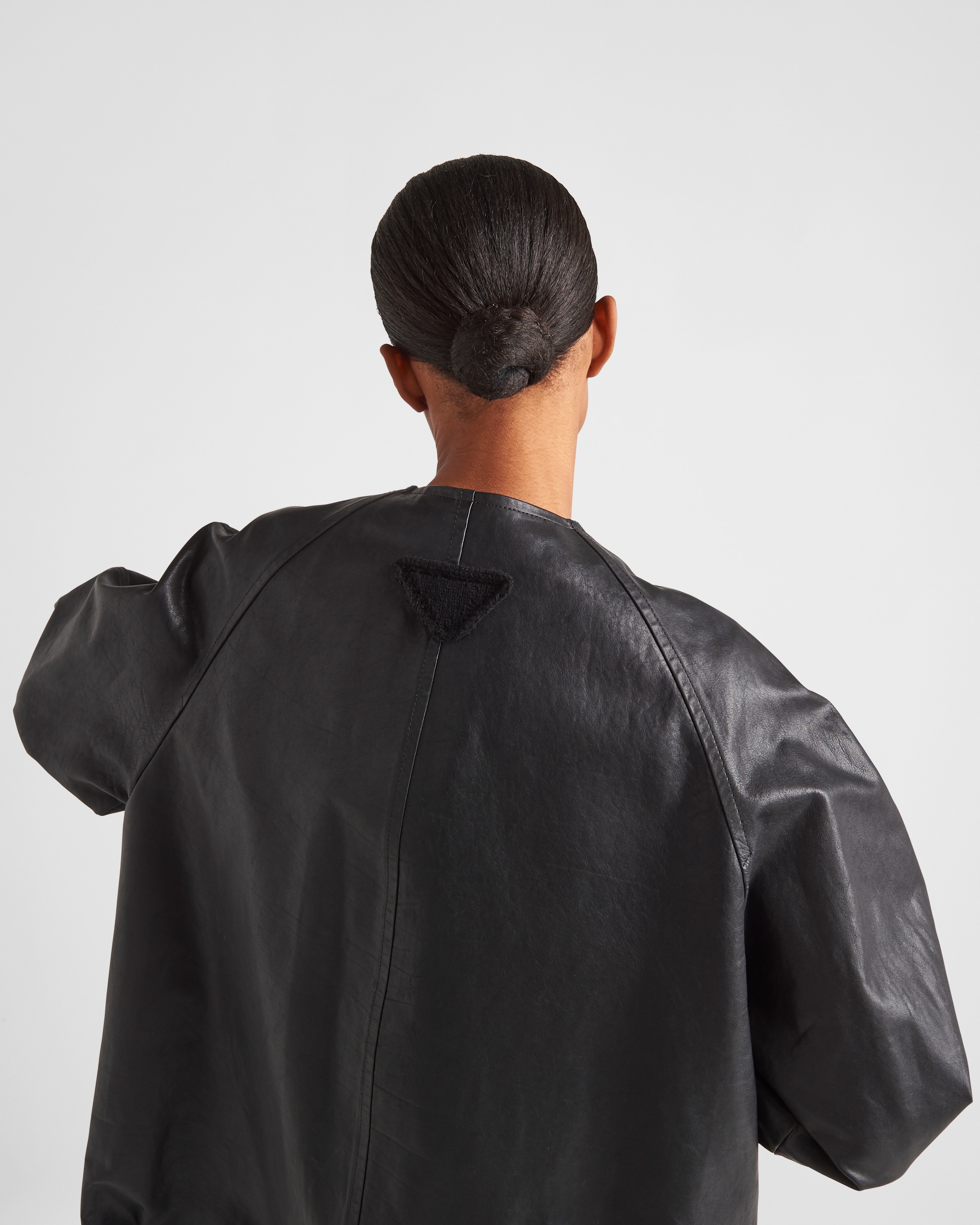 Leather coat - 3