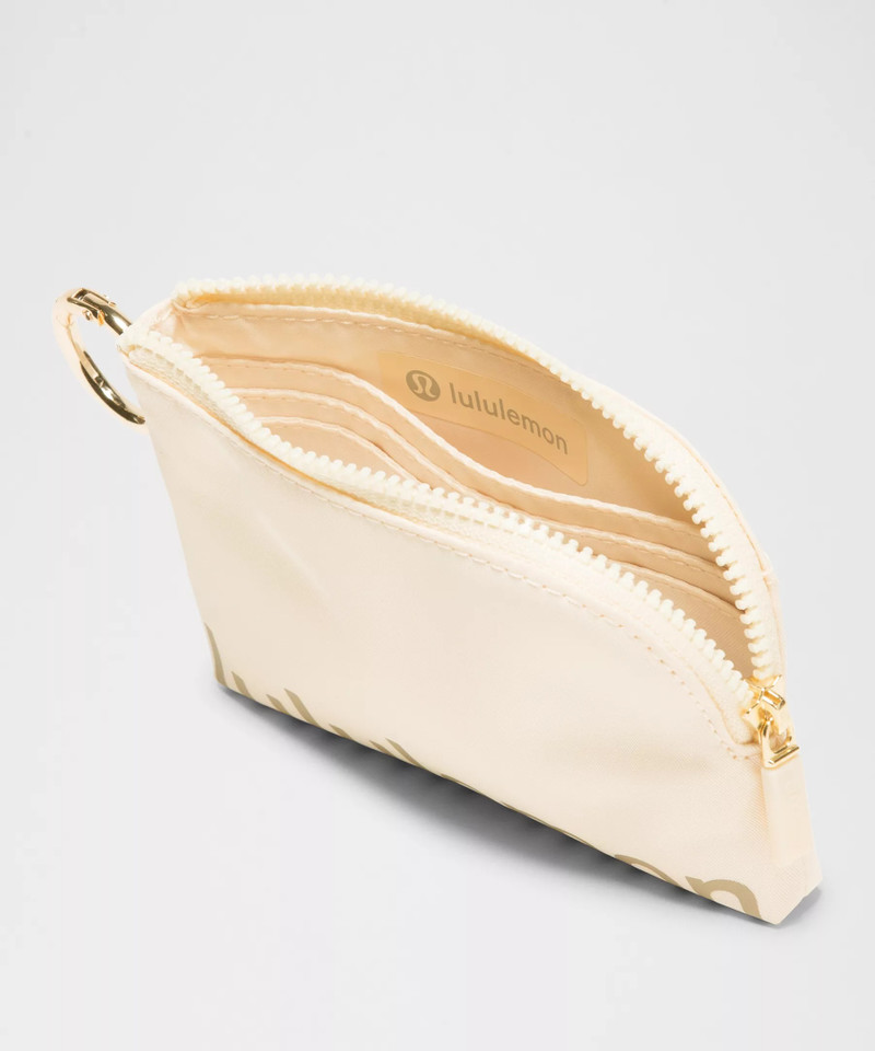 Clippable Card Pouch 4