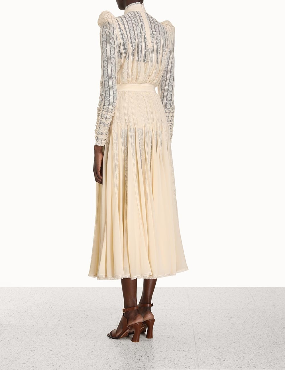 WONDERLAND LACE VENT SKIRT - 4