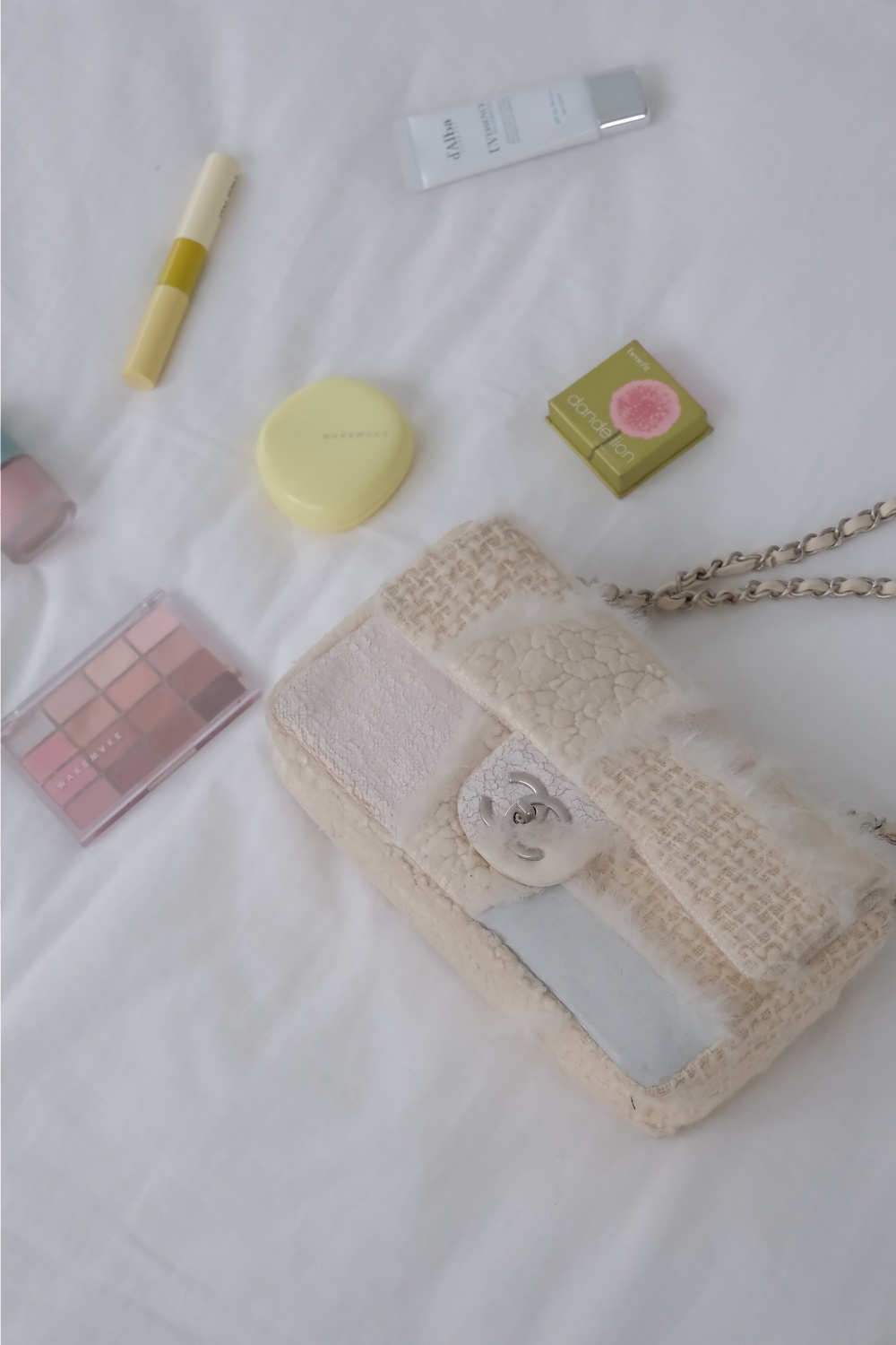 Chanel No. 14 Ivory Patchwork Tweed Flap Bag Medium - 2