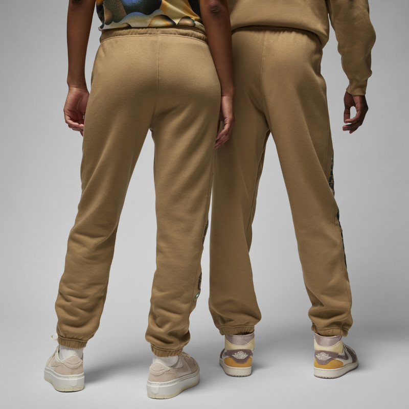 Jordan Women's Jordan Artist Series by Jordan Moss Brooklyn Fleece Pants outlook