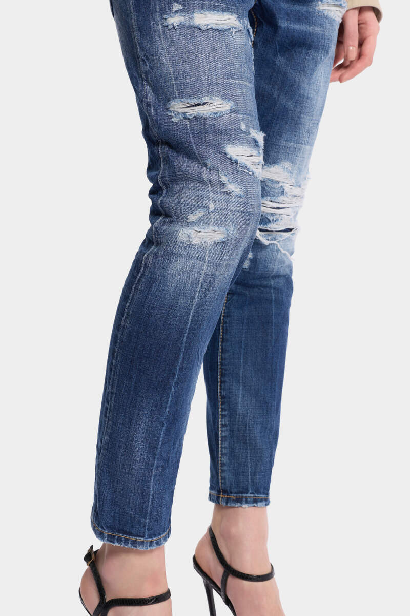 MEDIUM RIPPED WASH TEDDY JEANS 5