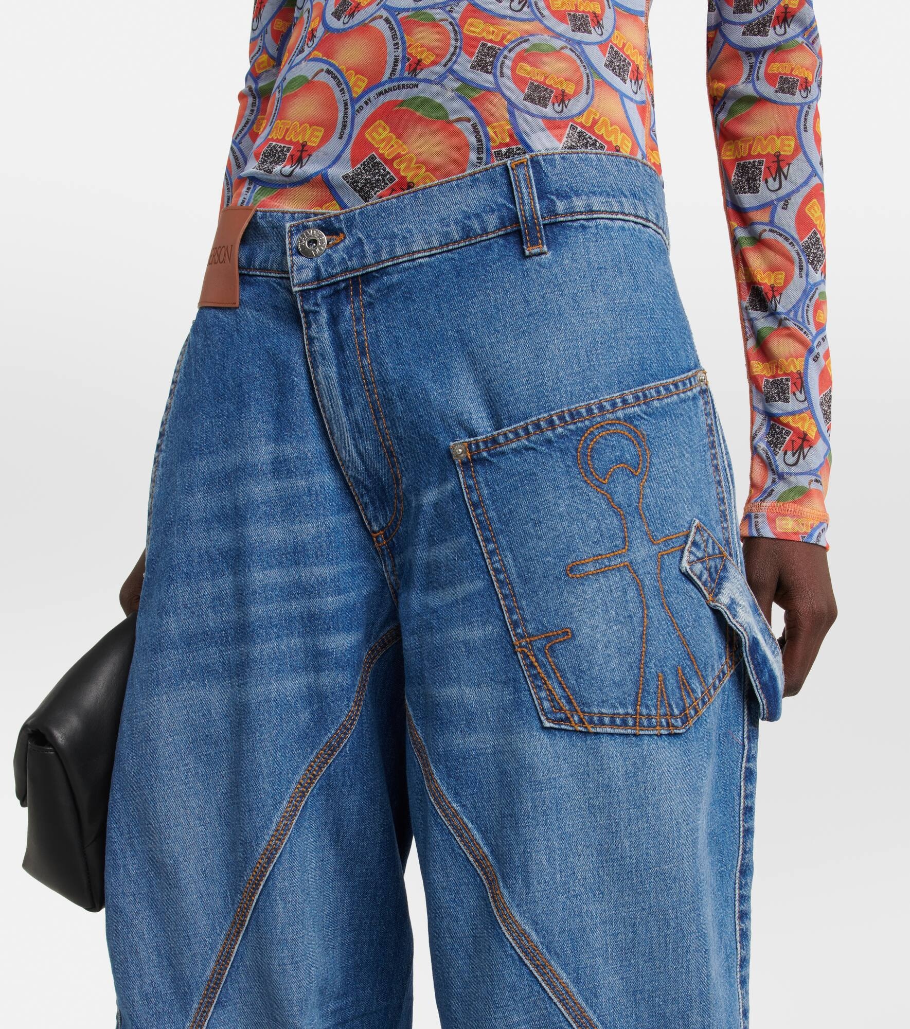 Twisted embroidered wide-leg jeans - 4
