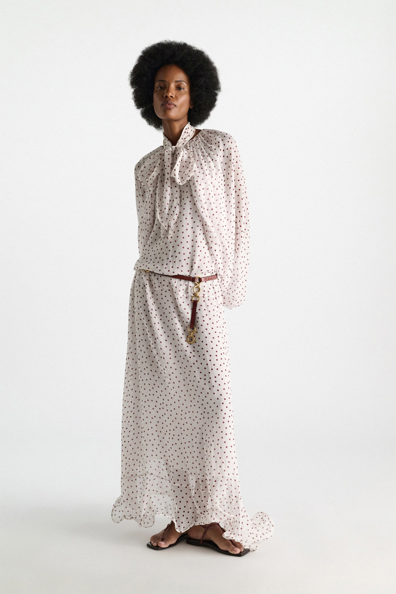 DOROTHEE SCHUMACHER CRACKLE SHINE chain belt outlook