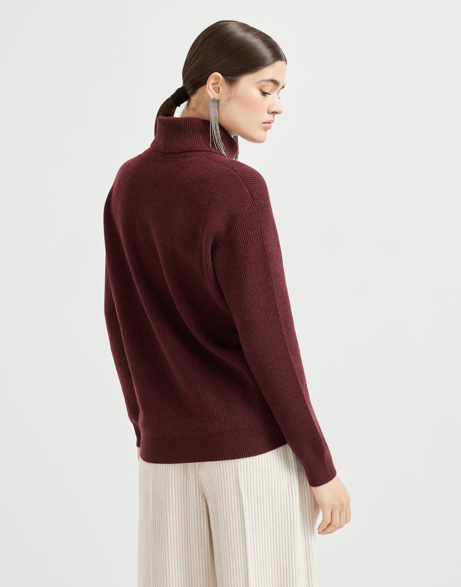 Cashmere English rib turtleneck sweater with monili - 2