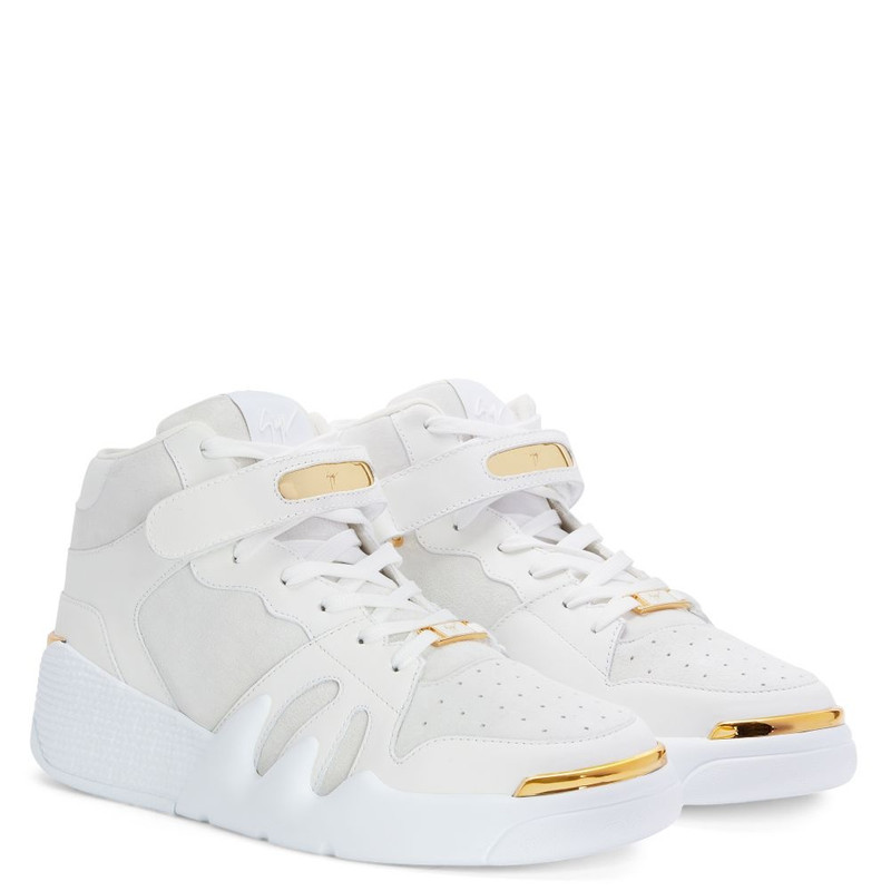Giuseppe Zanotti Talon outlook