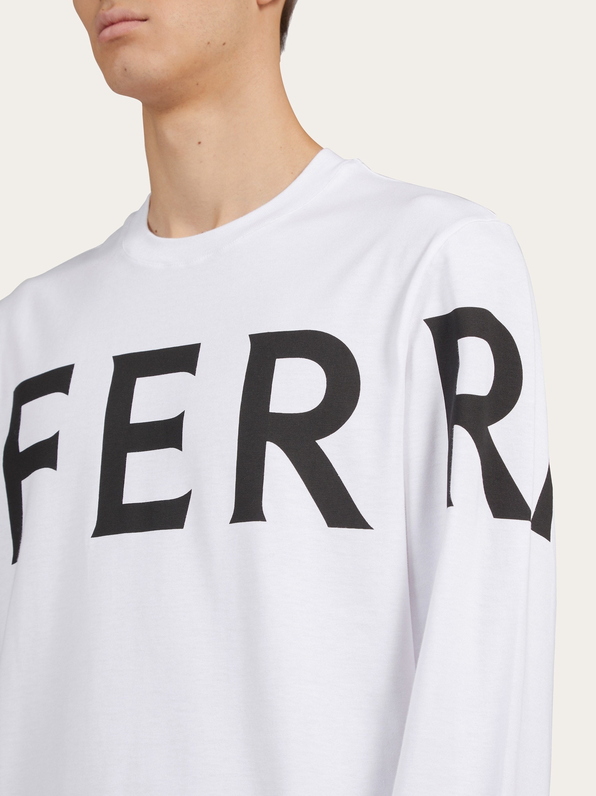 Long sleeved t-shirt with graphic logo - 4