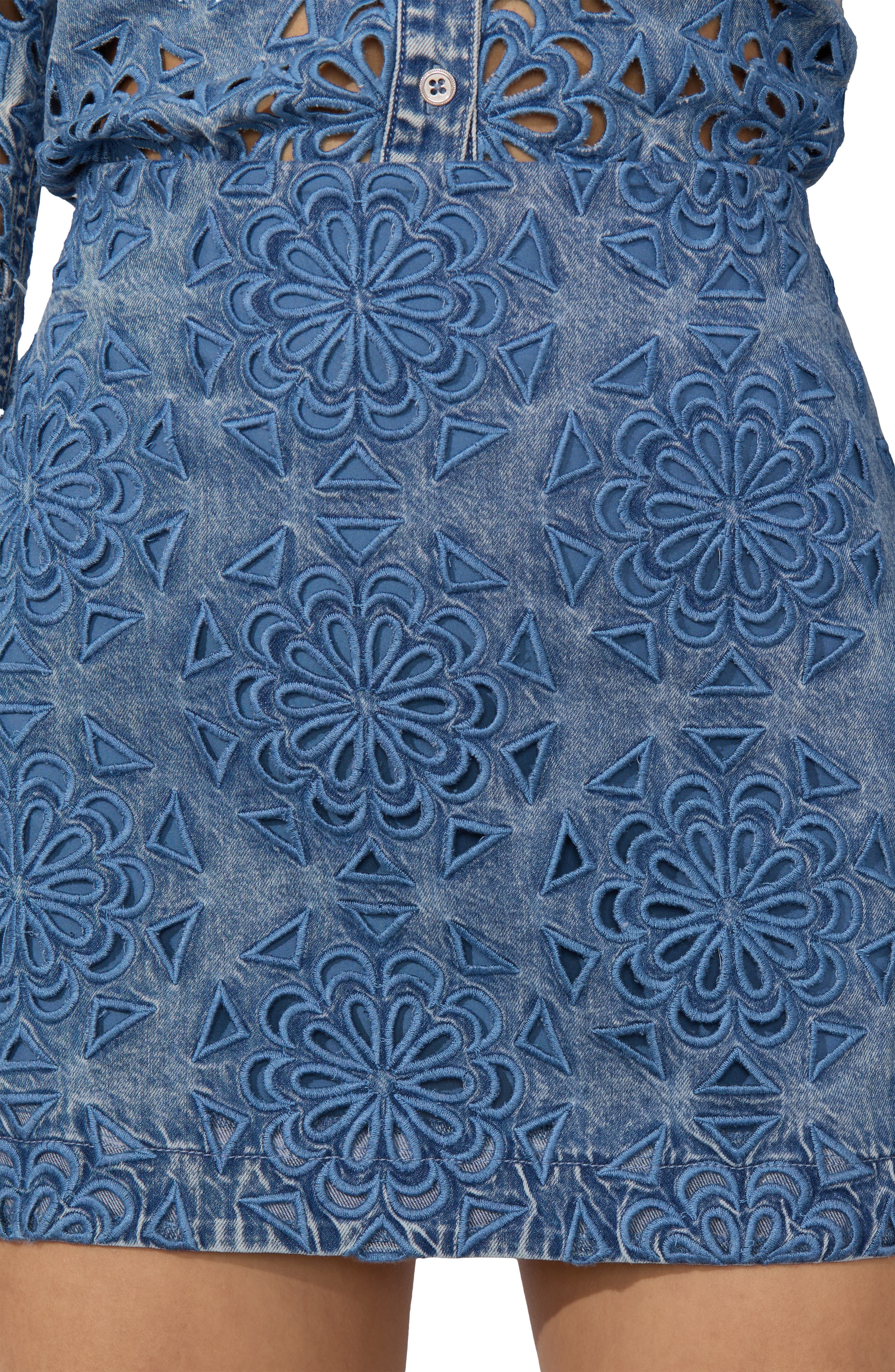 Alice + Olivia Rubi Denim Miniskirt in Avery Blue at Nordstrom - 4