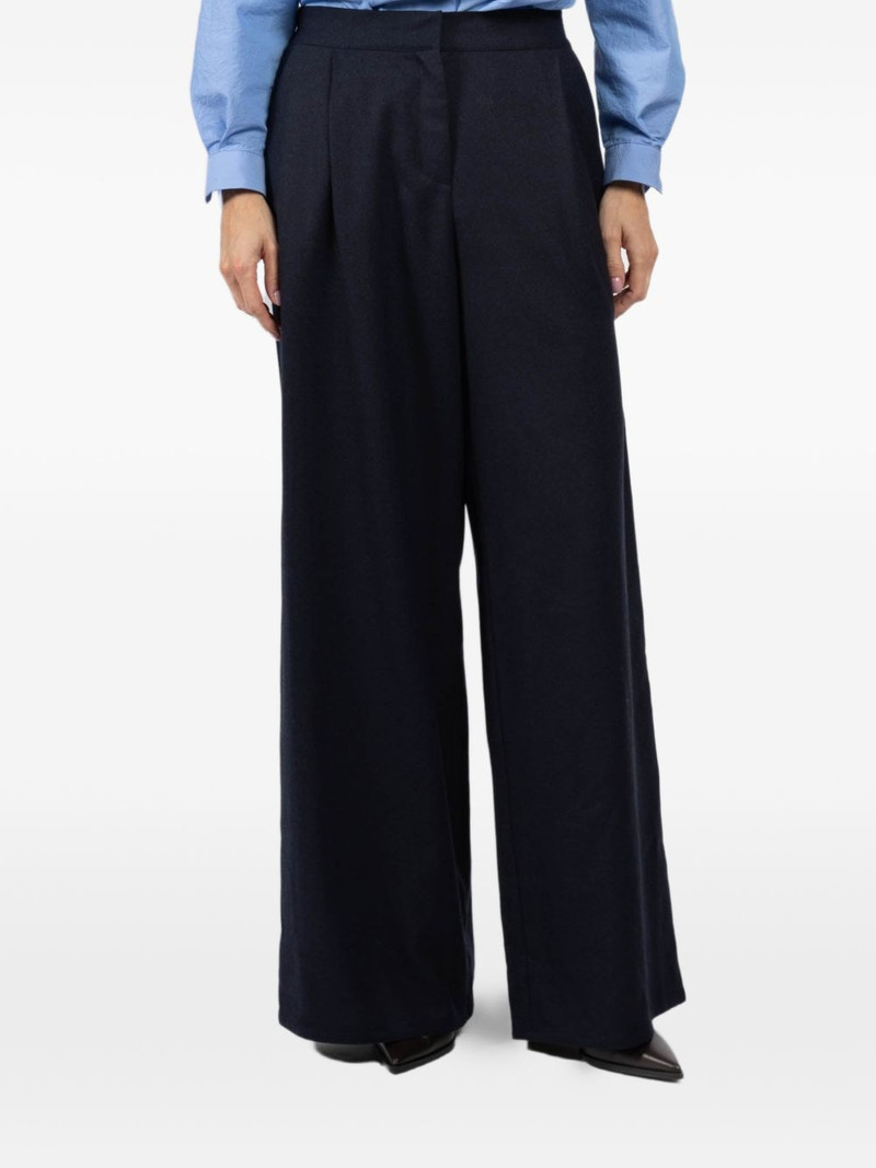 pleated trousers 1