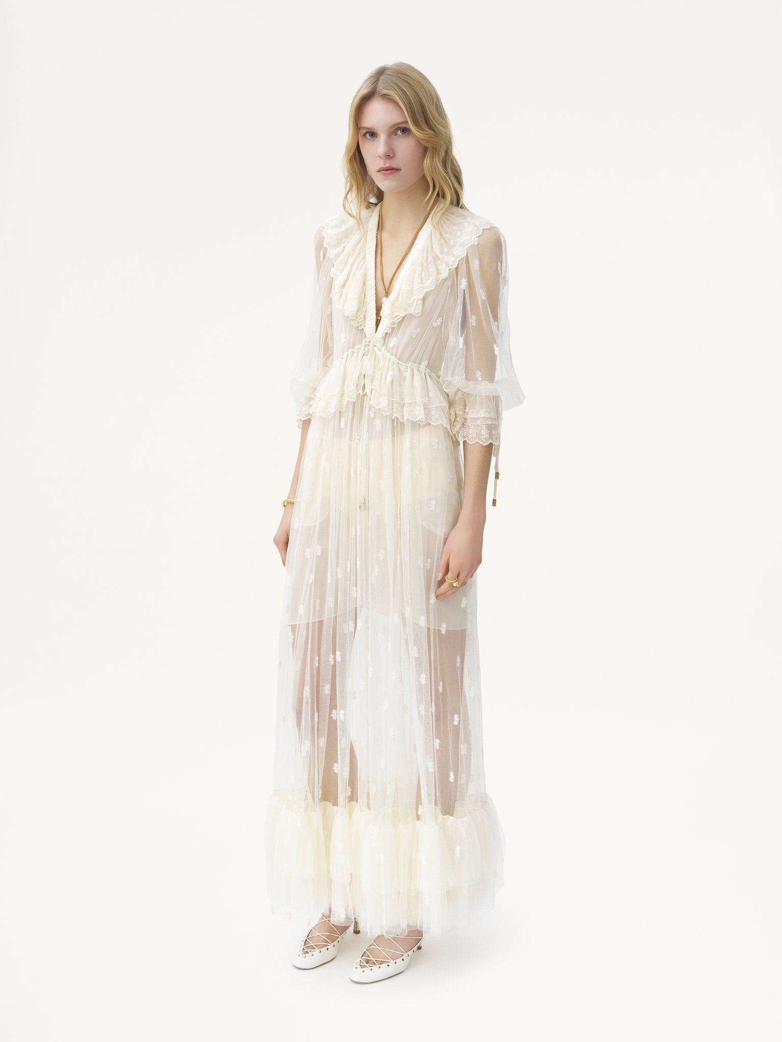 GATHERED V-NECK LONG DRESS IN EMBROIDERED LACE - 3