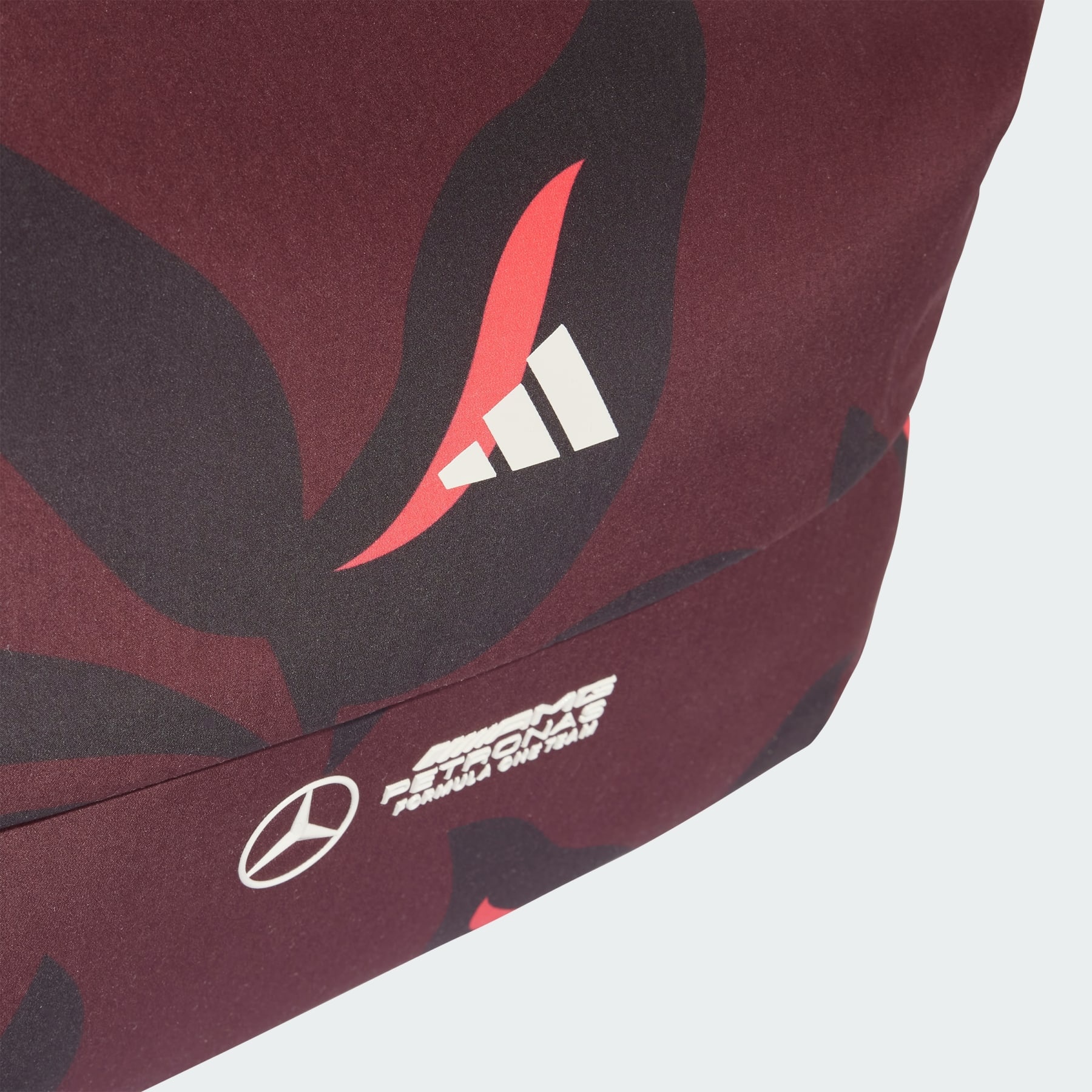 Mercedes - AMG Petronas Formula One Team Summer Pack Crossbody Bag - 2