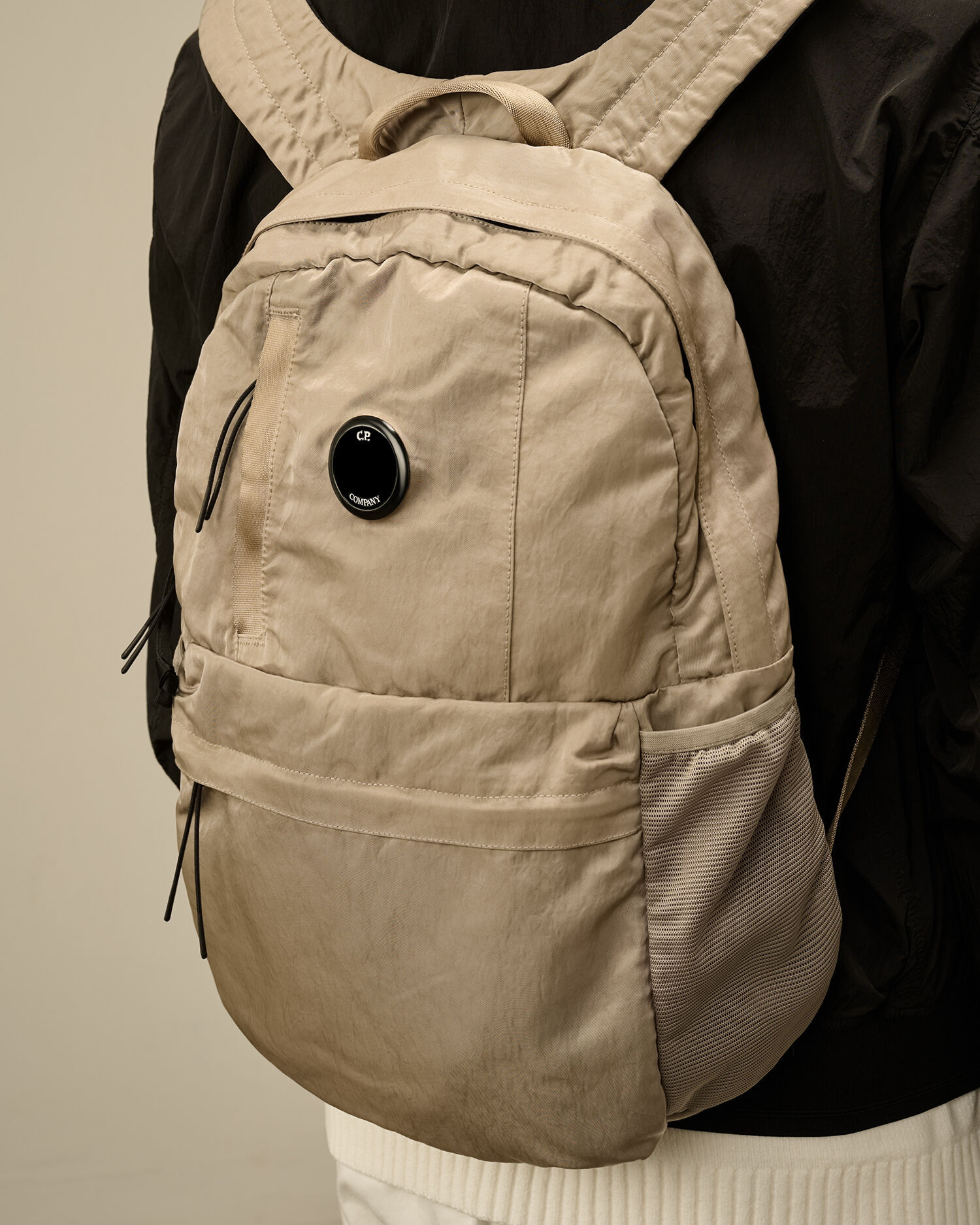 Nylon B Lens Backpack - 3