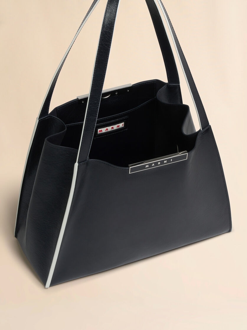 BLACK LEATHER CRESTA E/W SMALL TOTE BAG - 4