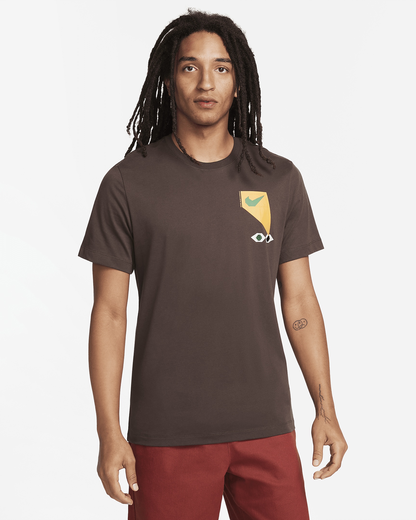 Nike Sportswear Men's T-Shirt - 1